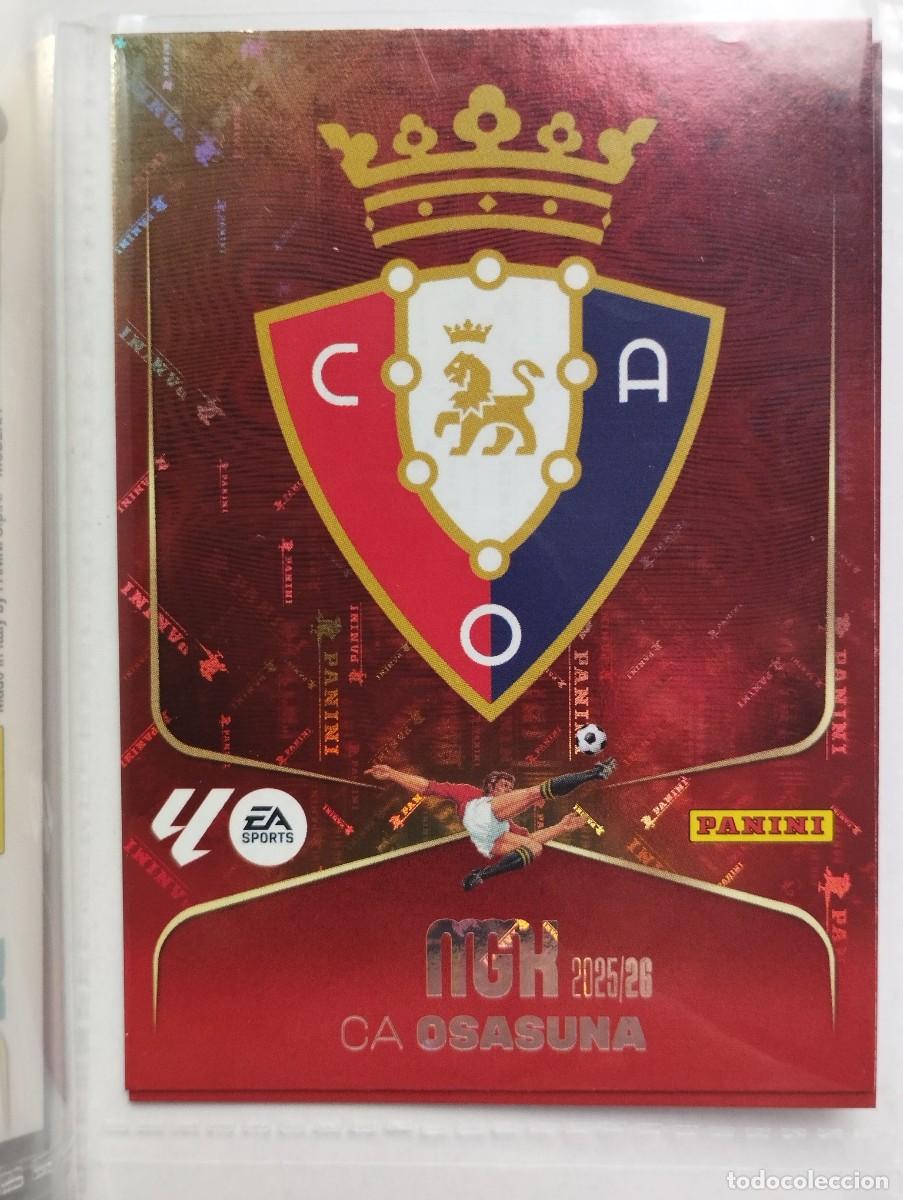 Fu&szlig;ball-Sticker: CROMO CARD MGK MEGACRACKS 25 26 PANINI 2025 2026 OSASUNA 253 ESCUDO