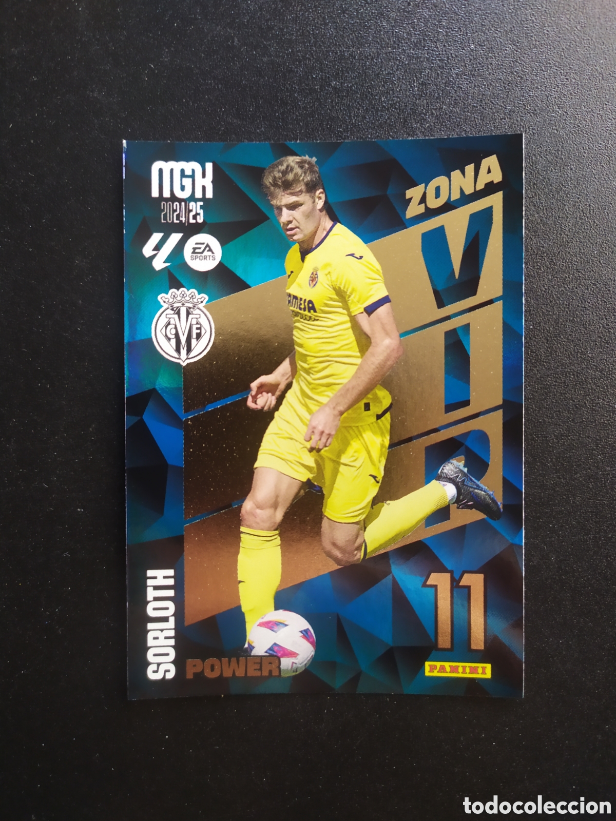 Cartes &agrave; collectionner de Football: Megacracks 2024 2025 24 25 panini Sorloth zona vip power n&deg; P403 P 403 Villarreal