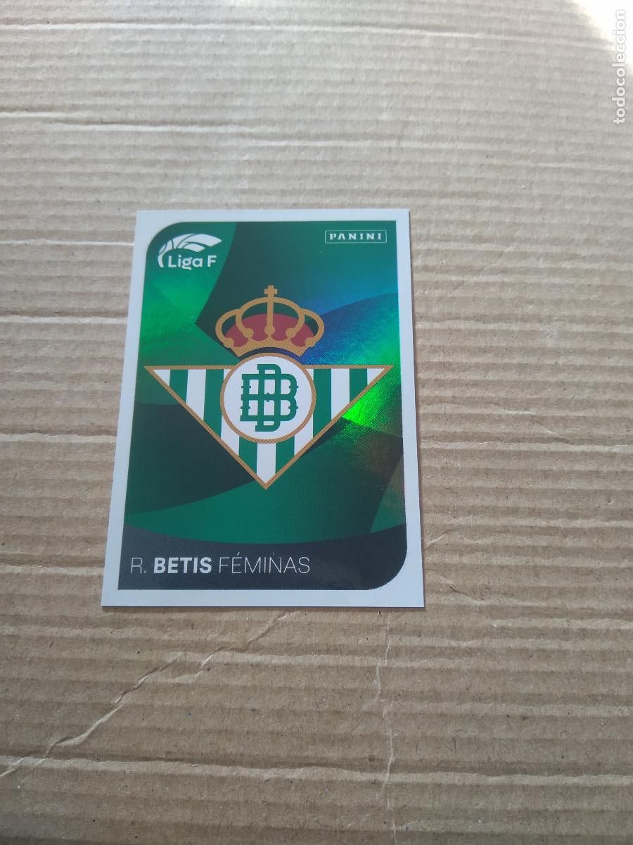 Cromos de F&uacute;tbol: 62 ESCUDO BETIS CROMO PANINI LIGA F 24-25 FUTBOL FEMENINO 2024-2025