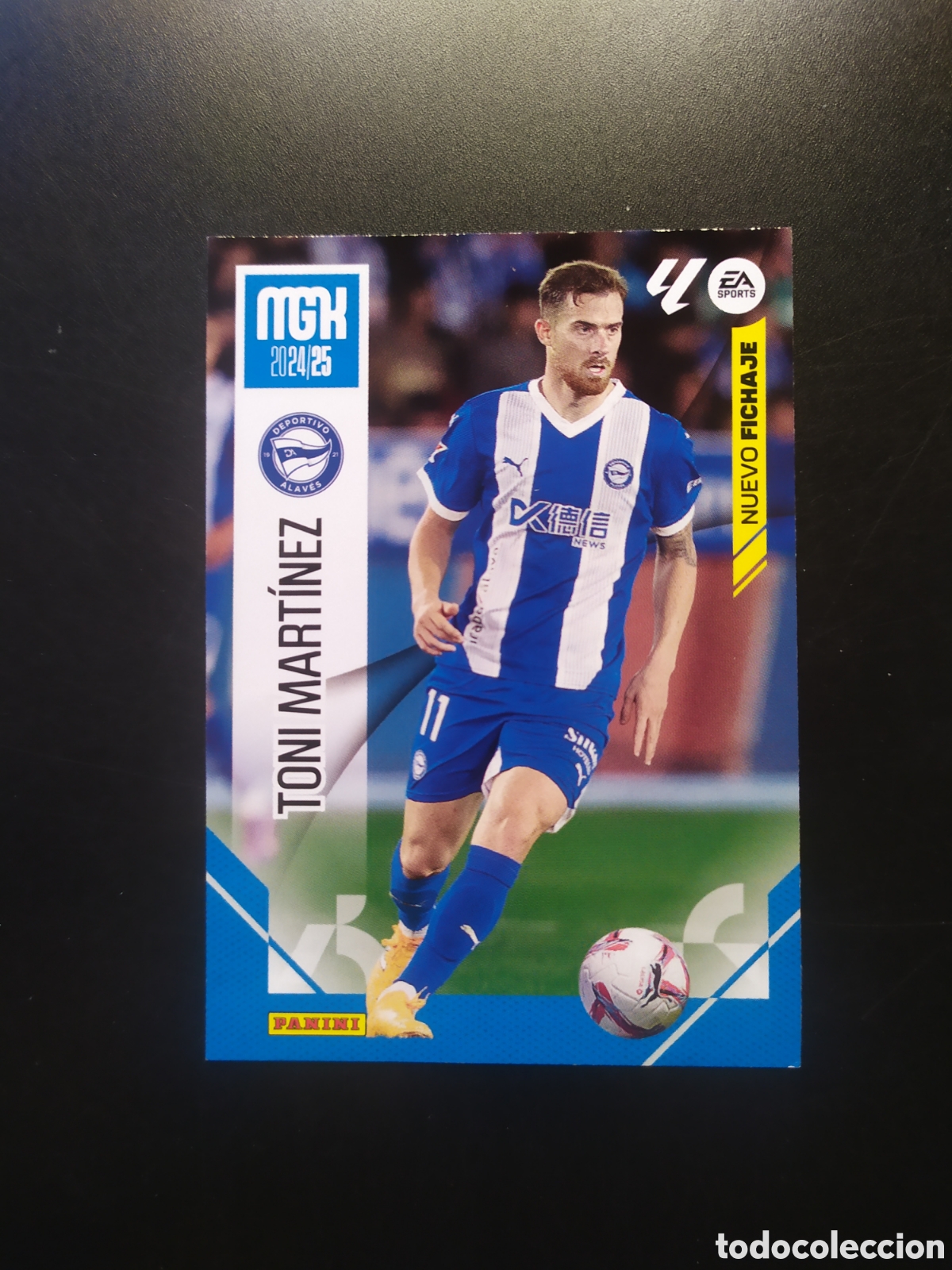 Football Stickers: Megacracks 2024 2025 24 25 panini Toni Mart&iacute;nez fichaje n&deg; 490 Alav&eacute;s
