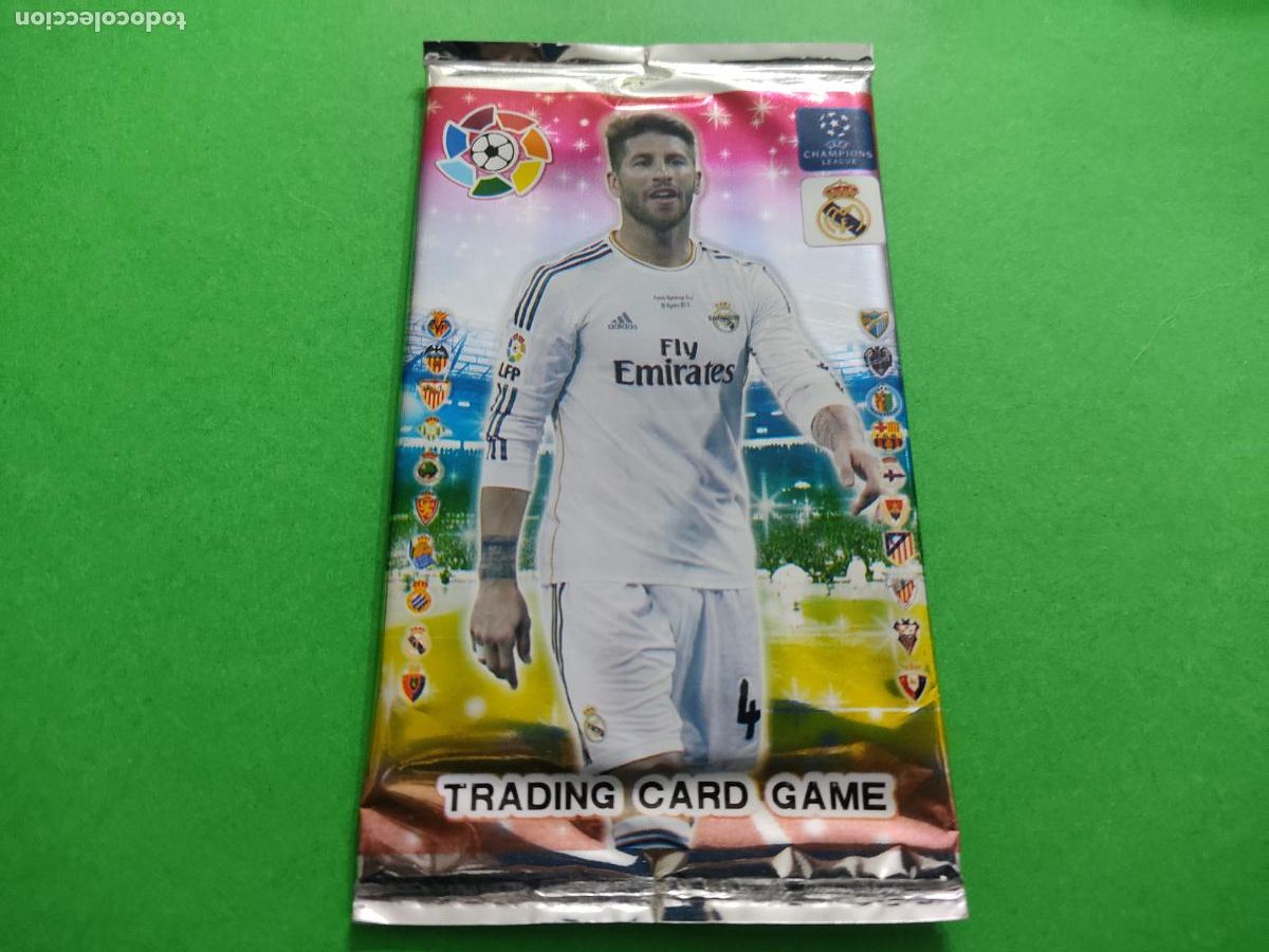 Fu&szlig;ball-Sticker: SOBRE DE CROMOS DE F&Uacute;TBOL SIN ABRIR DE REAL MADRID C.F. PORTADA SERGIO RAMOS EDITADO EN CHINA