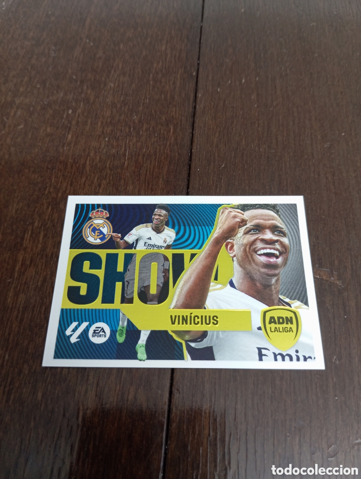 Cromos de f&uacute;tbol: ADN SHOW 14 Vinicius LIGA ESTE 24-25