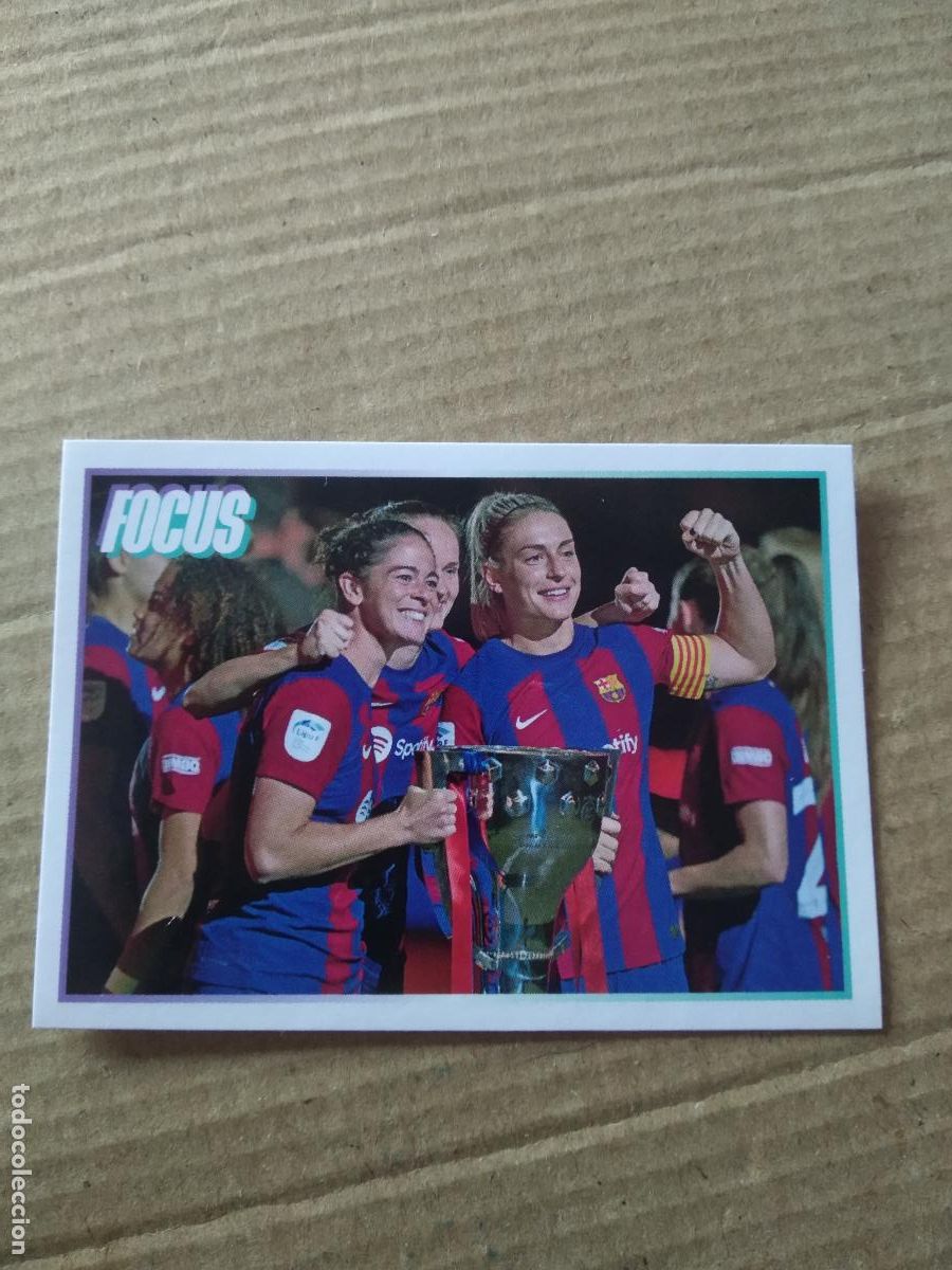 Cromos de F&uacute;tbol: 324 MARTA TORREJON ALEXIA PUTELLAS COPA TROFEO CROMO PANINI LIGA F 24-25 FUTBOL FEMENINO 2024-2025