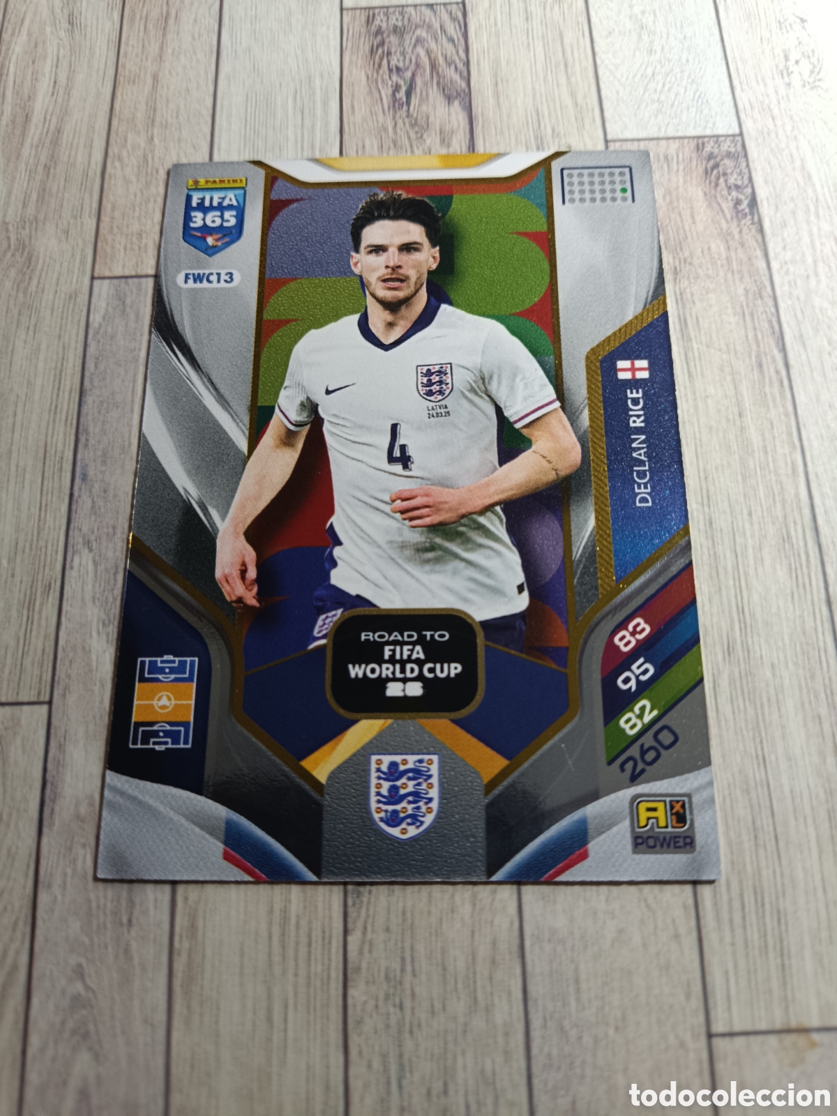 Cartes &agrave; collectionner de Football: FWC13 DECLAN RICE INGLATERRA ROAD WORLD CUP ADRENALYN XL FIFA 365 PANINI 2026