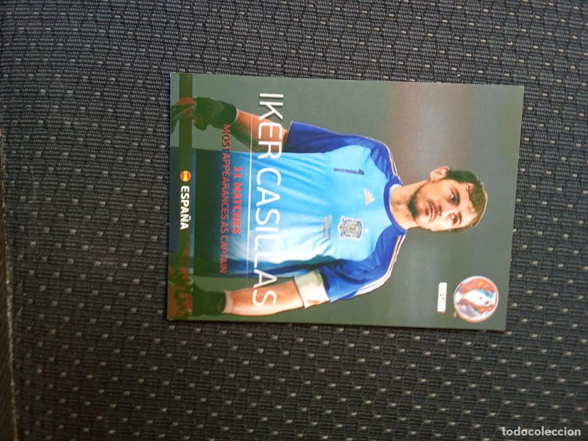 Figurine di Calcio: 17 Casillas Espa&ntilde;a Adrenalyn the UEFA euro 2016 Francia