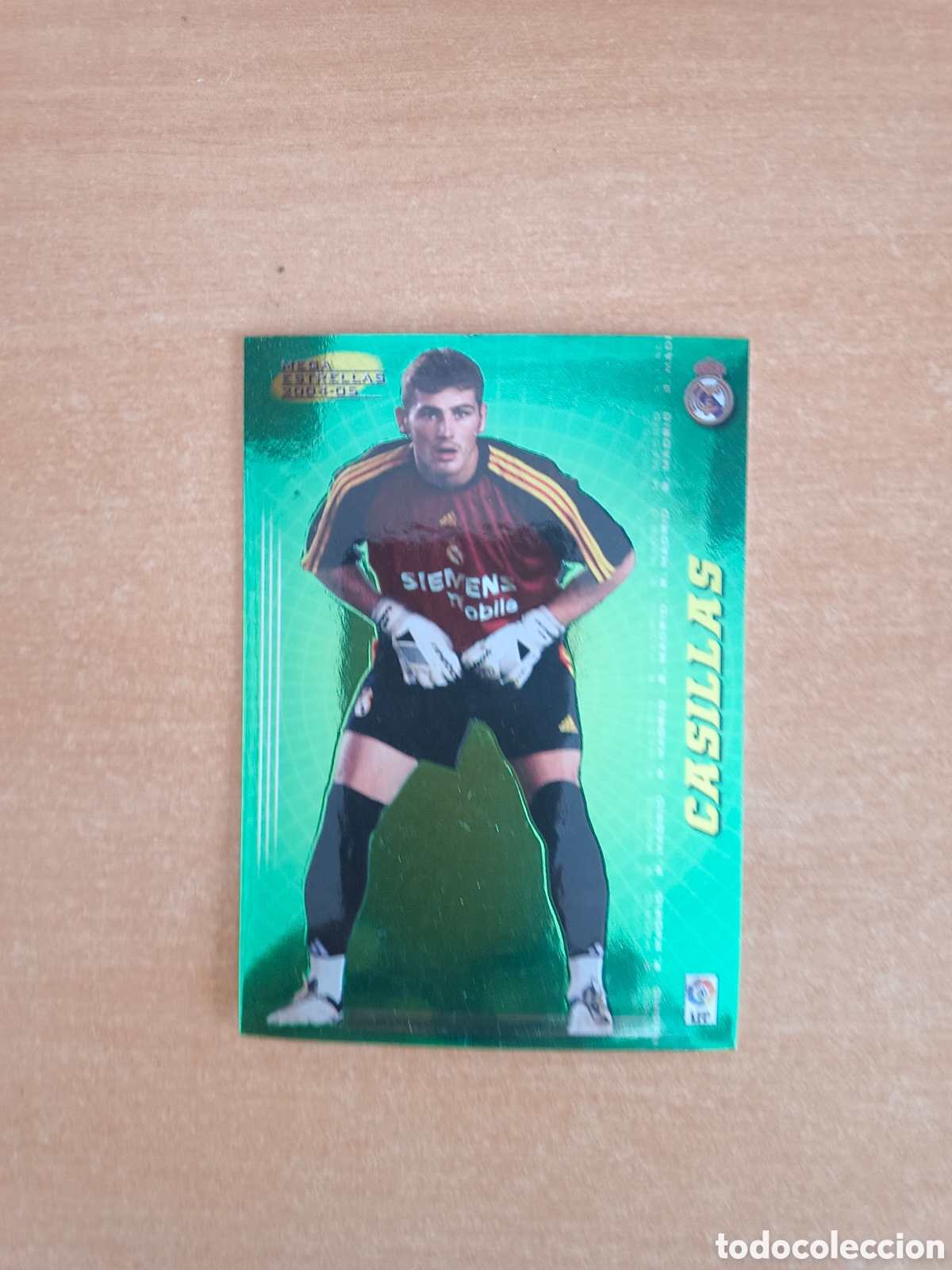 Cromos de F&uacute;tbol: IKER CASILLAS. MEGACRACKS 2004-2005. MUY BUEN ESTADO.