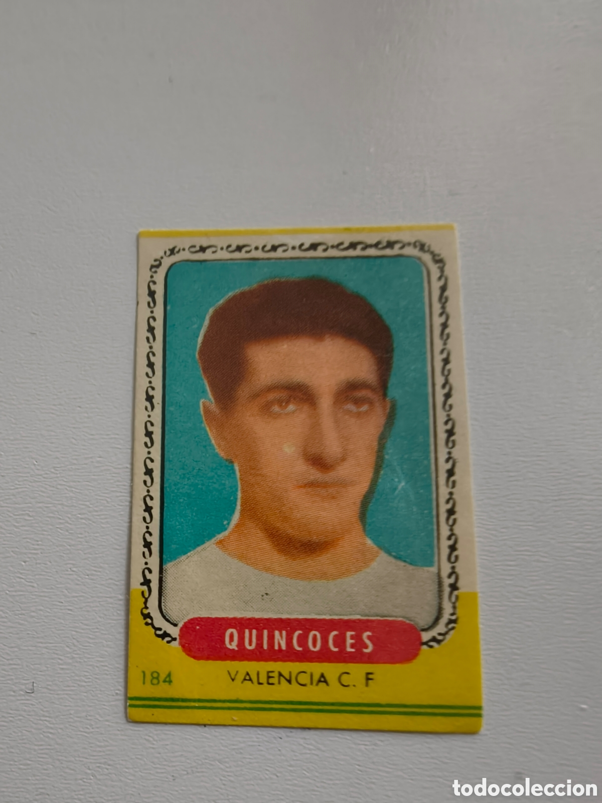 Fu&szlig;ball-Sticker: Cromo de Quincoces del Valencia C. F. Campeones Bruguera 1955 56. Nunca pegado.
