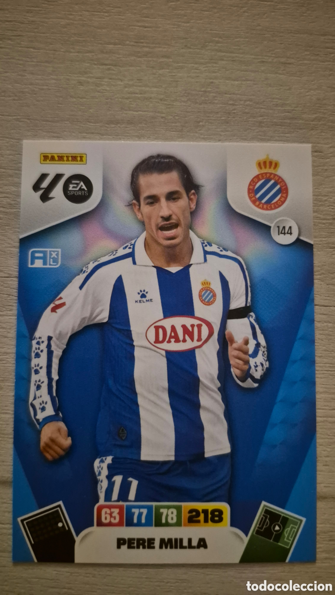 Fu&szlig;ball-Sticker: N&deg;144 Espanyol Pere Milla Adrenalyn 25/26