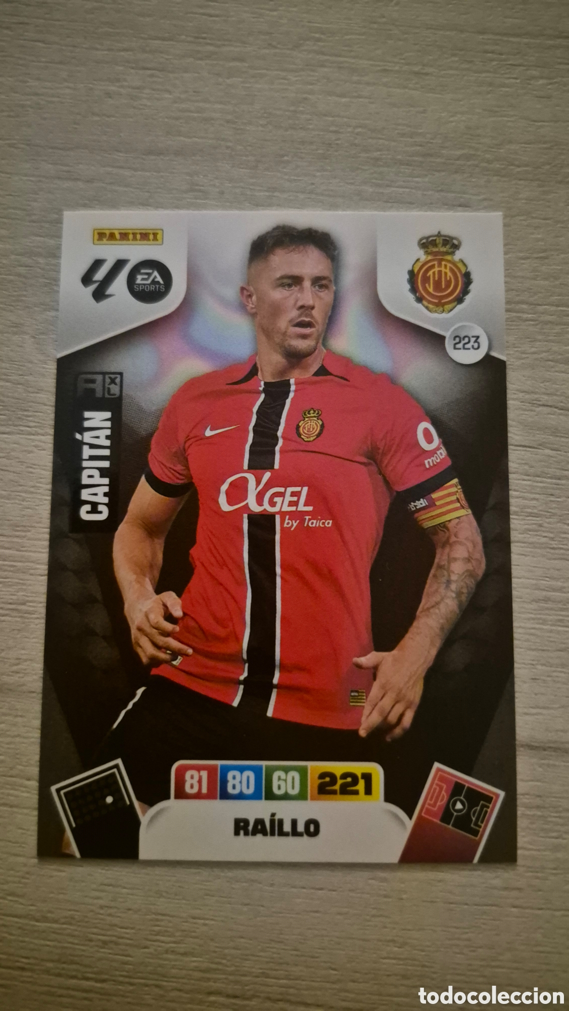 Fu&szlig;ball-Sticker: N&deg;223 Mallorca Raillo Adrenalyn 25/26