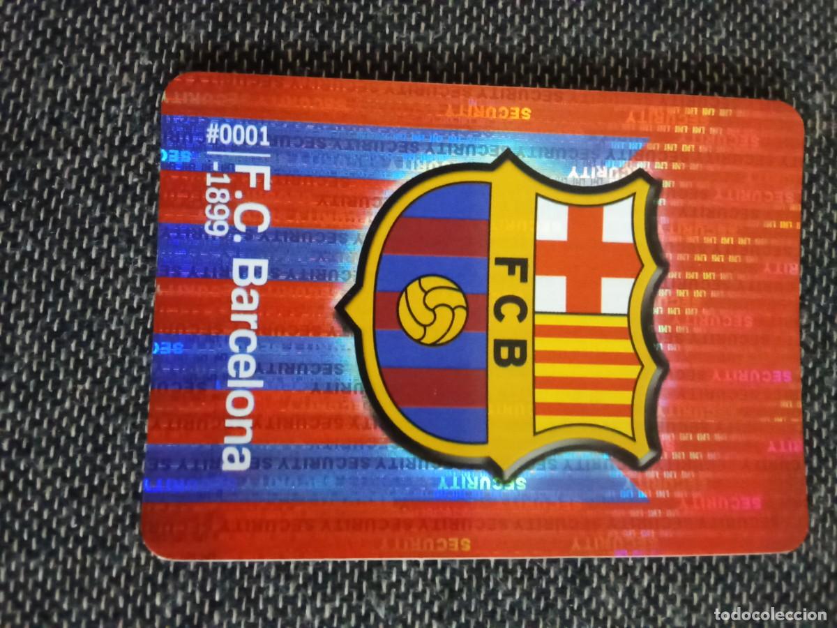 Cromos de F&uacute;tbol: 1 escudo FC Barcelona versi&oacute;n rayas diagonales las fichas de la liga 2016