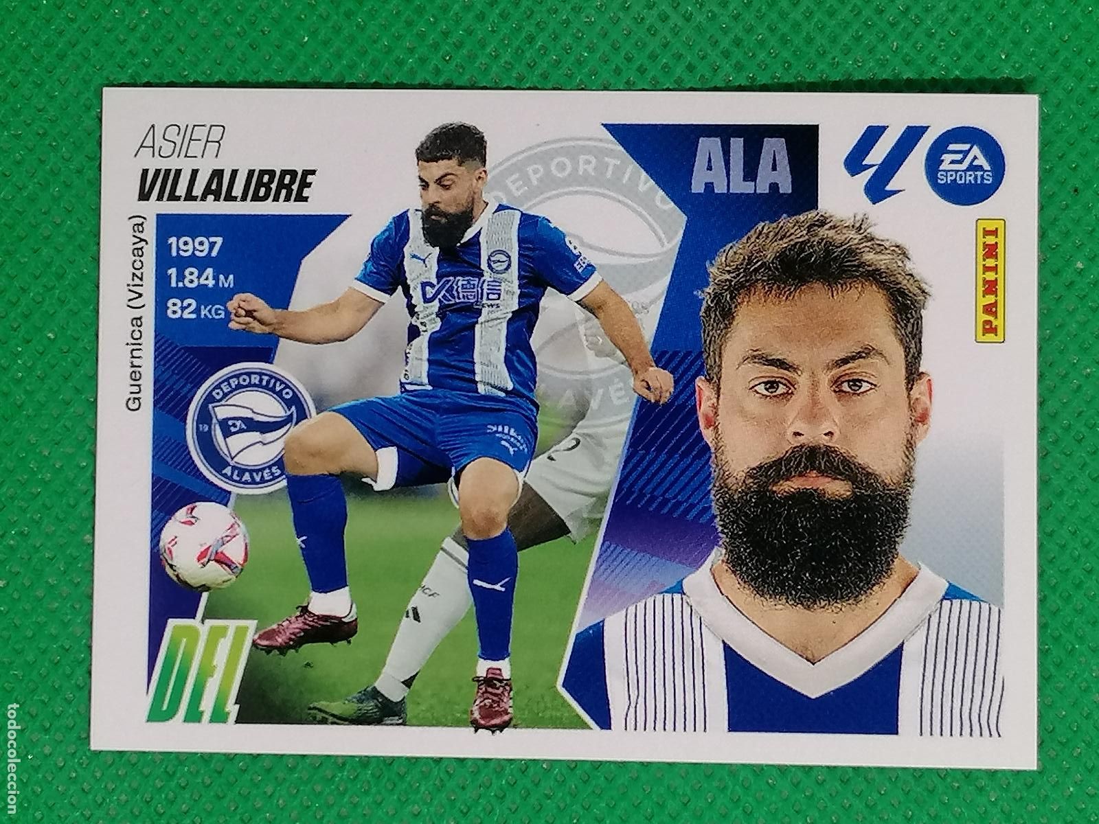 Cromos de f&uacute;tbol: 20 ASIER VILLALIBRE ALAVES ⚽ PANINI LIGA ESTE 25 26 2025 2026 ⚽