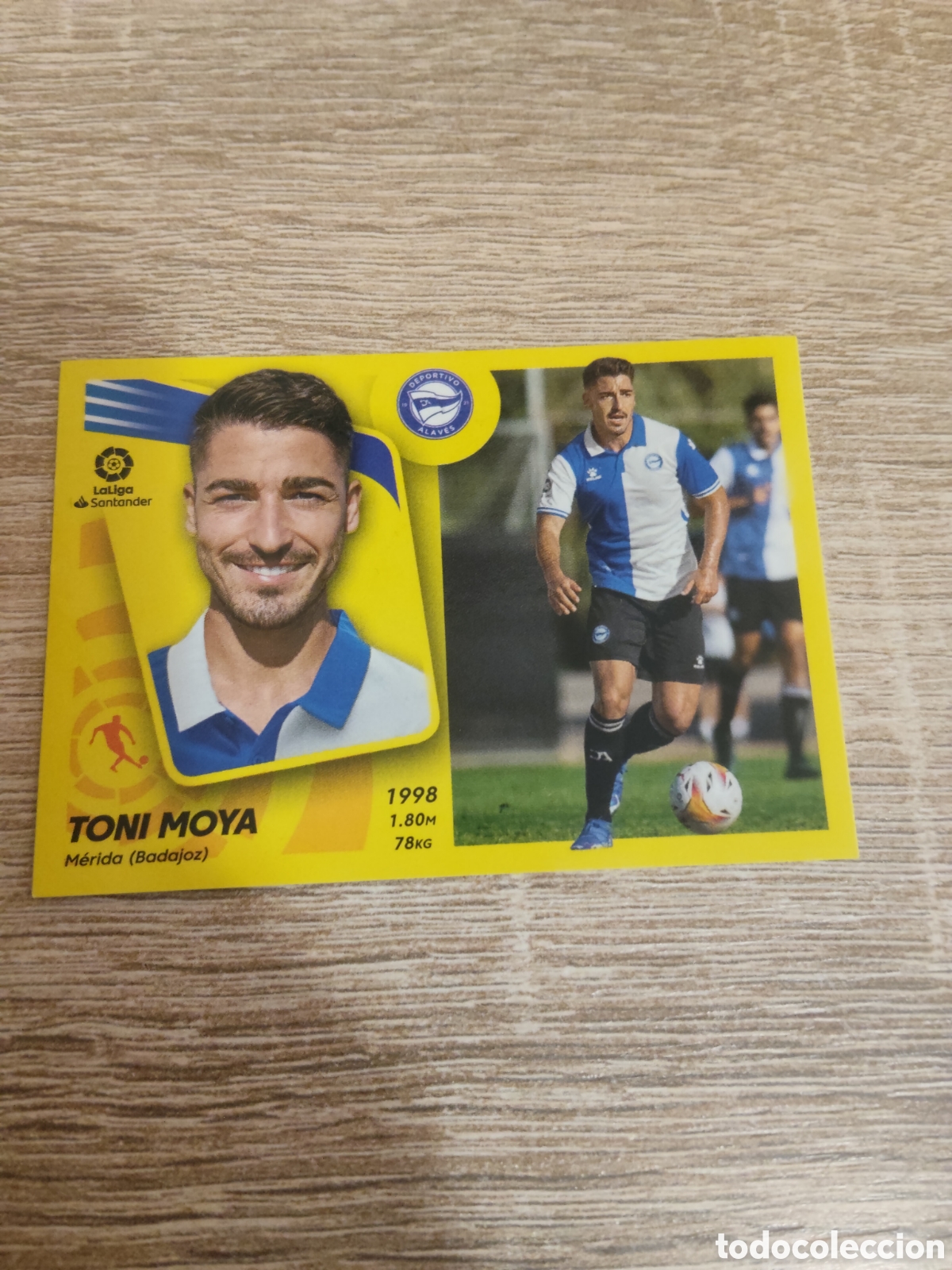 Figurine di Calcio: Toni Moya coloca Alav&eacute;s liga 2021 2022 21 22 ediciones este