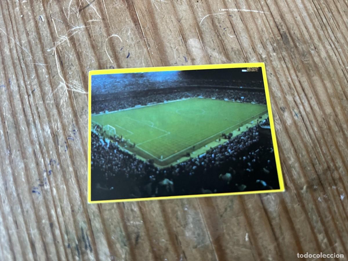 Cromos de F&uacute;tbol: R31107 CROMO SIN PEGAR NUNCA PEGADO FUTBOL EN ACCION MUNDIAL ESPA&Ntilde;A 1982 DANONE # 8