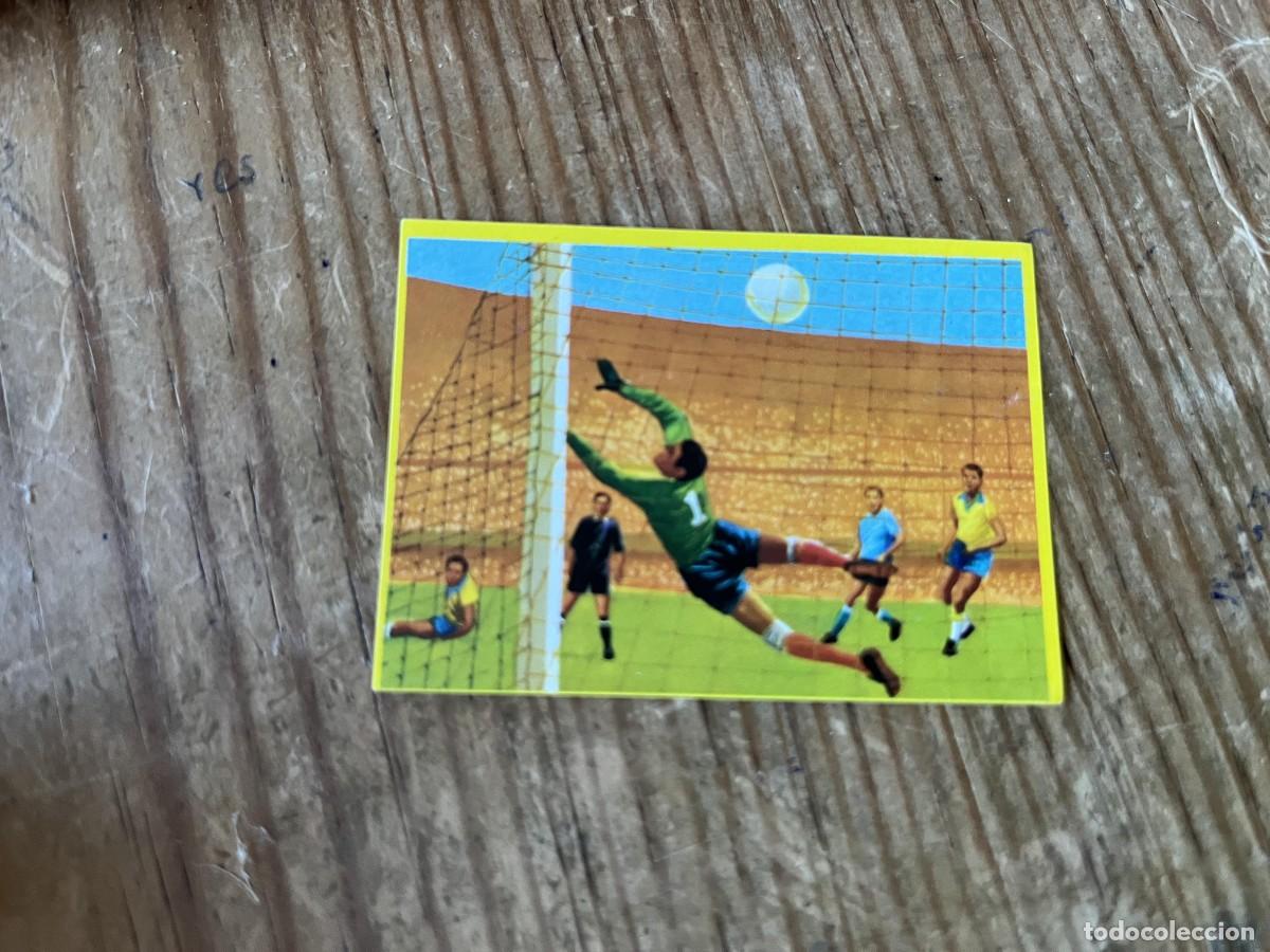 Cromos de F&uacute;tbol: R31107 CROMO SIN PEGAR NUNCA PEGADO FUTBOL EN ACCION MUNDIAL ESPA&Ntilde;A 1982 DANONE # 22