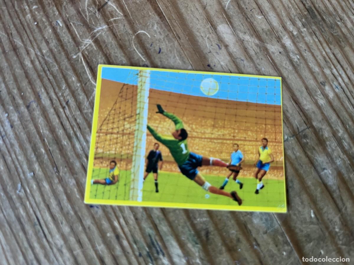 Cromos de F&uacute;tbol: R31107 CROMO SIN PEGAR NUNCA PEGADO FUTBOL EN ACCION MUNDIAL ESPA&Ntilde;A 1982 DANONE # 22