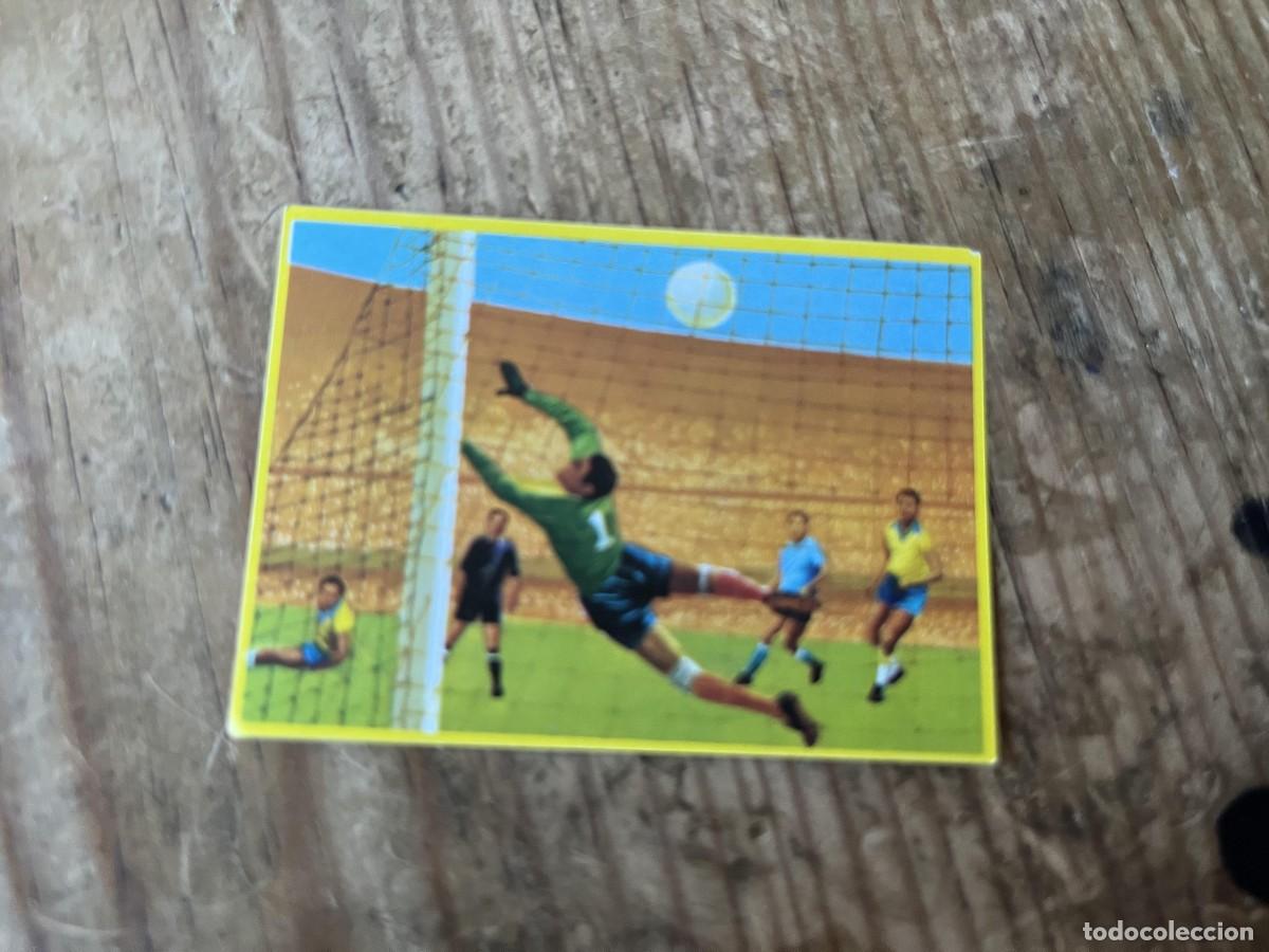 Cromos de F&uacute;tbol: R31107 CROMO SIN PEGAR NUNCA PEGADO FUTBOL EN ACCION MUNDIAL ESPA&Ntilde;A 1982 DANONE # 22