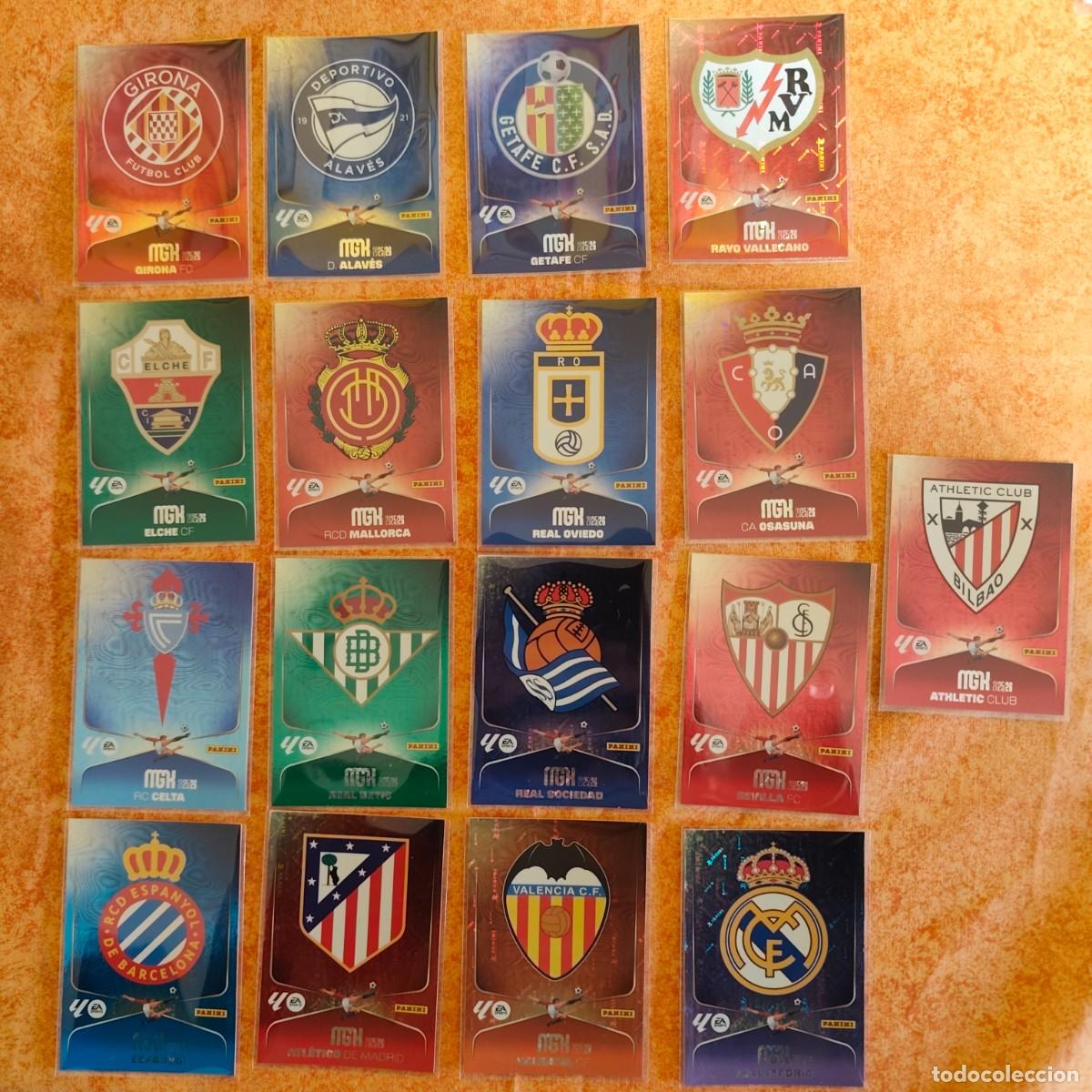 Cromos de f&uacute;tbol: Lote 17 Escudos MEGACRACKS 2025-26 - Nuevos (MINT) en Fundas - Panini