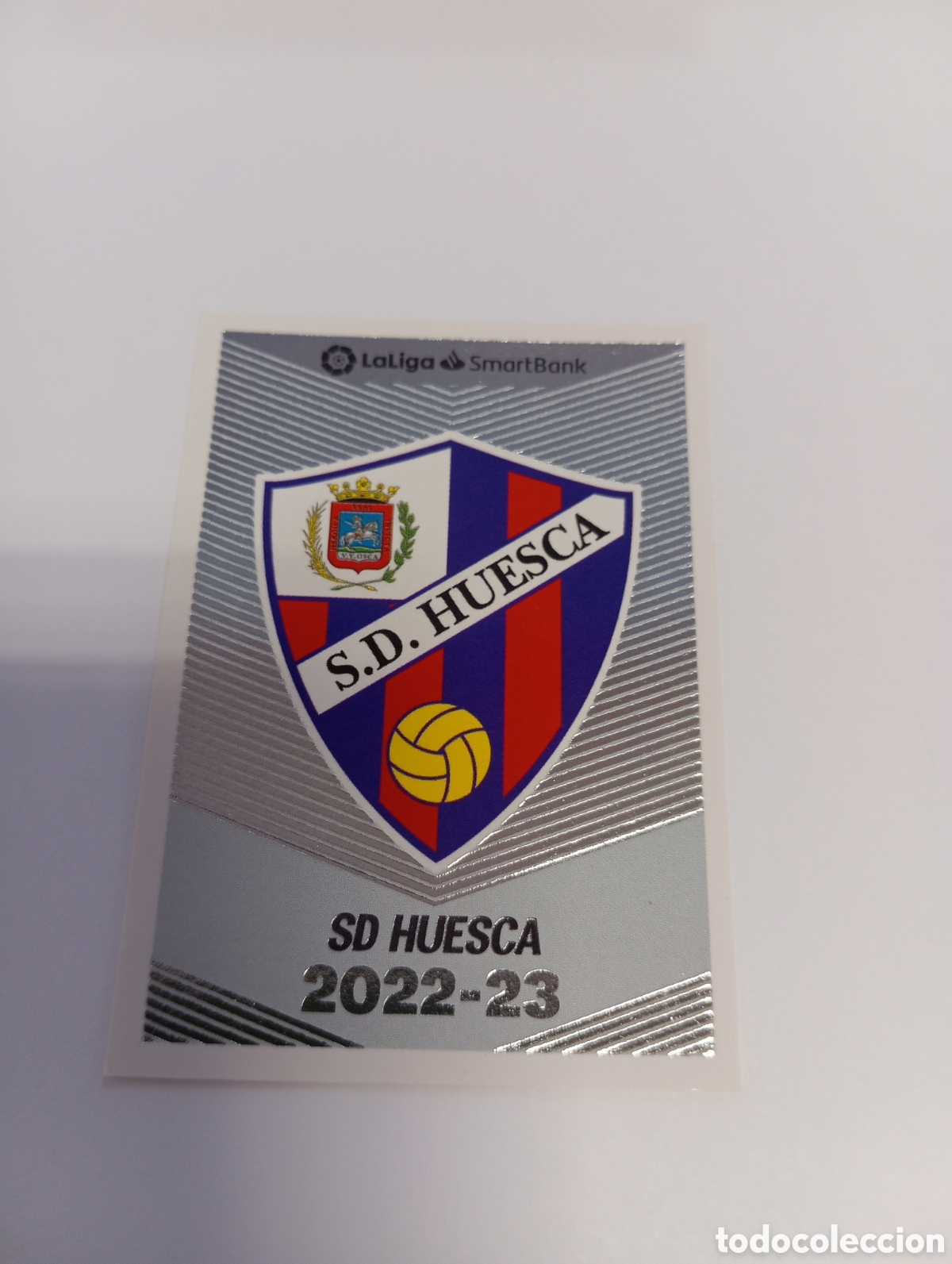 Fu&szlig;ball-Sticker: Escudo HUESCA 8 LIGA 22-23 ESTE 2022 2023 PANINI
