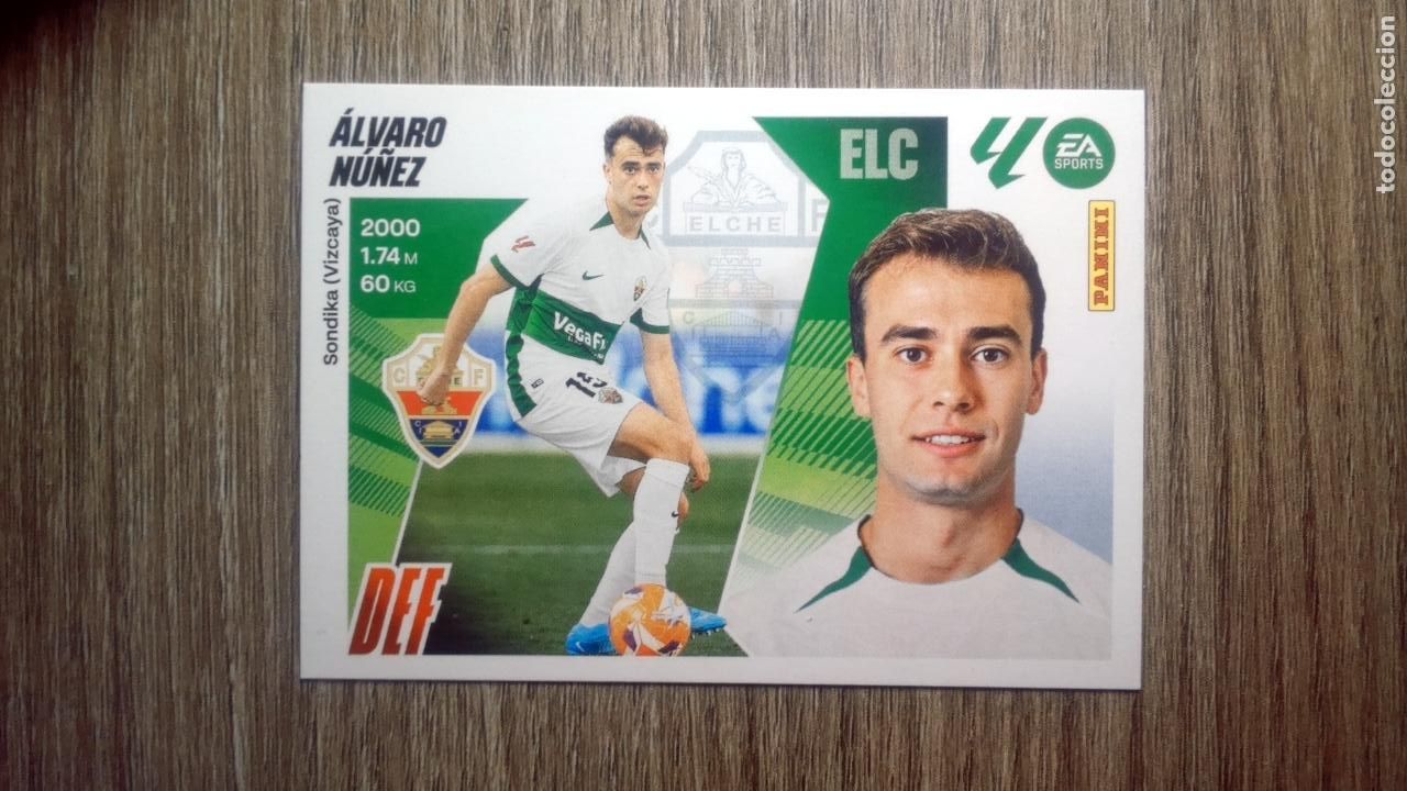 Figurine di Calcio: Liga ESTE 2025-26 5 &Aacute;LVARO N&Uacute;&Ntilde;EZ Elche PANINI 2025/26 25 26