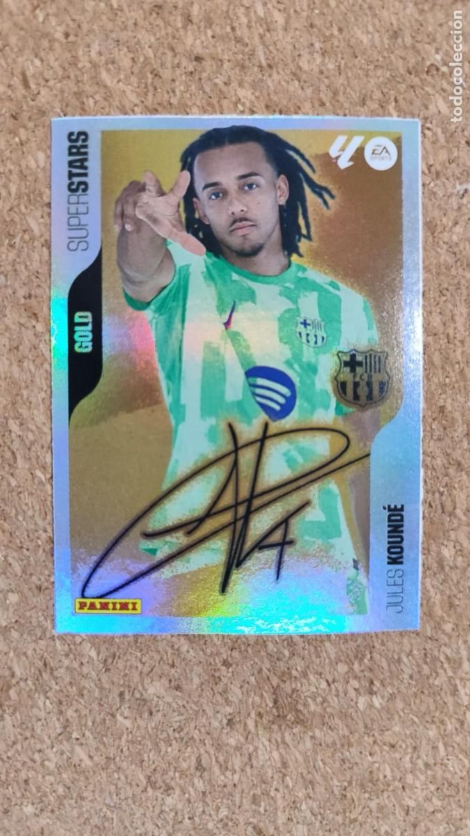 Cromos de Futebol: LA LIGA STARS 25/26 STICKER SUPERSTARS GOLD KOUNDE AUTOGRAFO FC BARCELONA # 283 PANINI ED-BRASILE&Ntilde;A