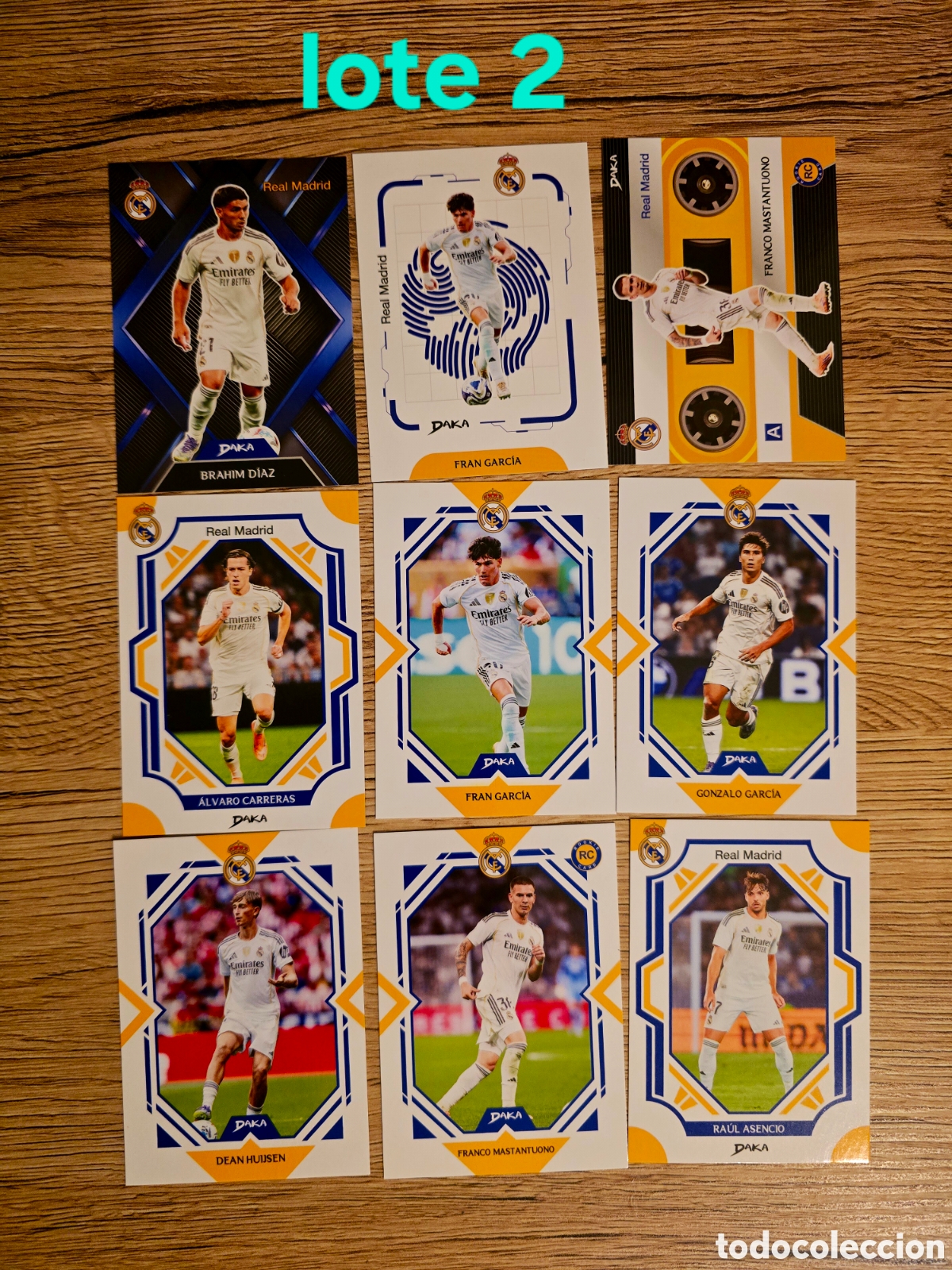 Fu&szlig;ball-Sticker: Lote 9 cards real Madrid daka 25-26
