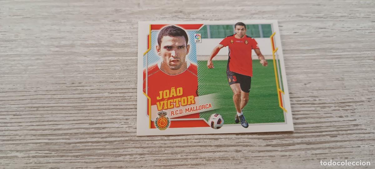 Cromos de f&uacute;tbol: JOAO V&Iacute;CTOR COLOCA NUNCA PEGADO LIGA ESTE 10 11 2010 2011