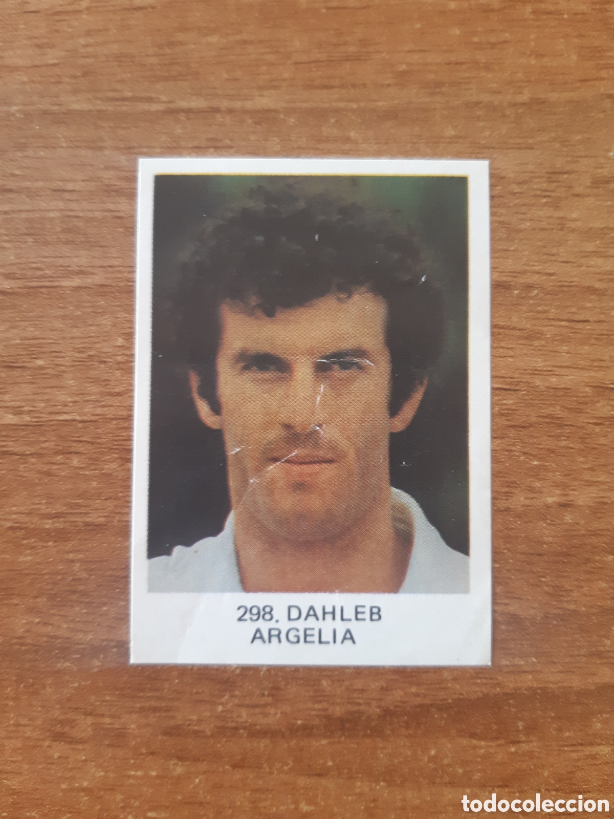 Cromos de F&uacute;tbol: N&deg;298 DAHLEB ARGELIA ASES DEL MUNDIAL ESPA&Ntilde;A 82 ED. VENLICO 1982. NUNCA PEGADO, SIN PEGAR