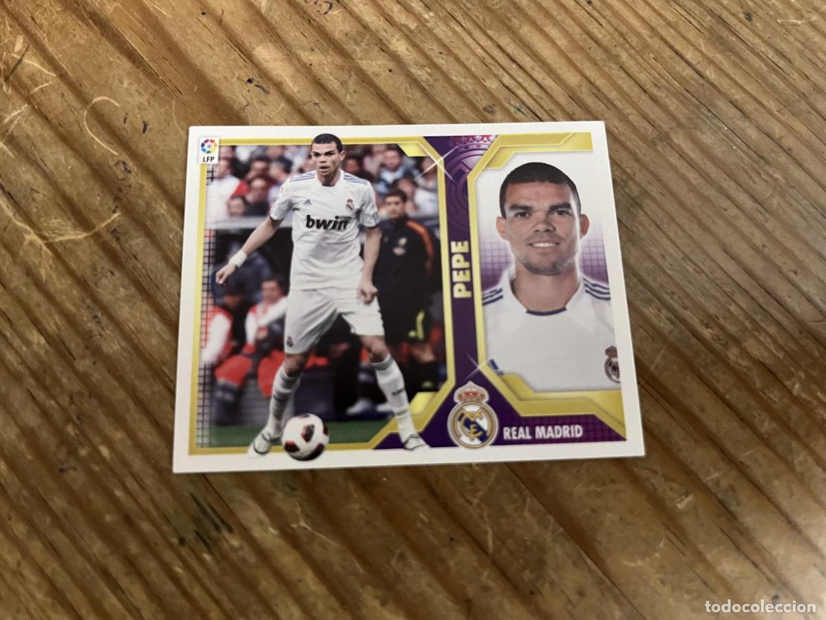 Cartes &agrave; collectionner de Football: CROMO SIN PEGAR NUNCA PEGADO ALBUM LIGA ESTE 11 12 2011 2012 REAL MADRID # 6A PEPE