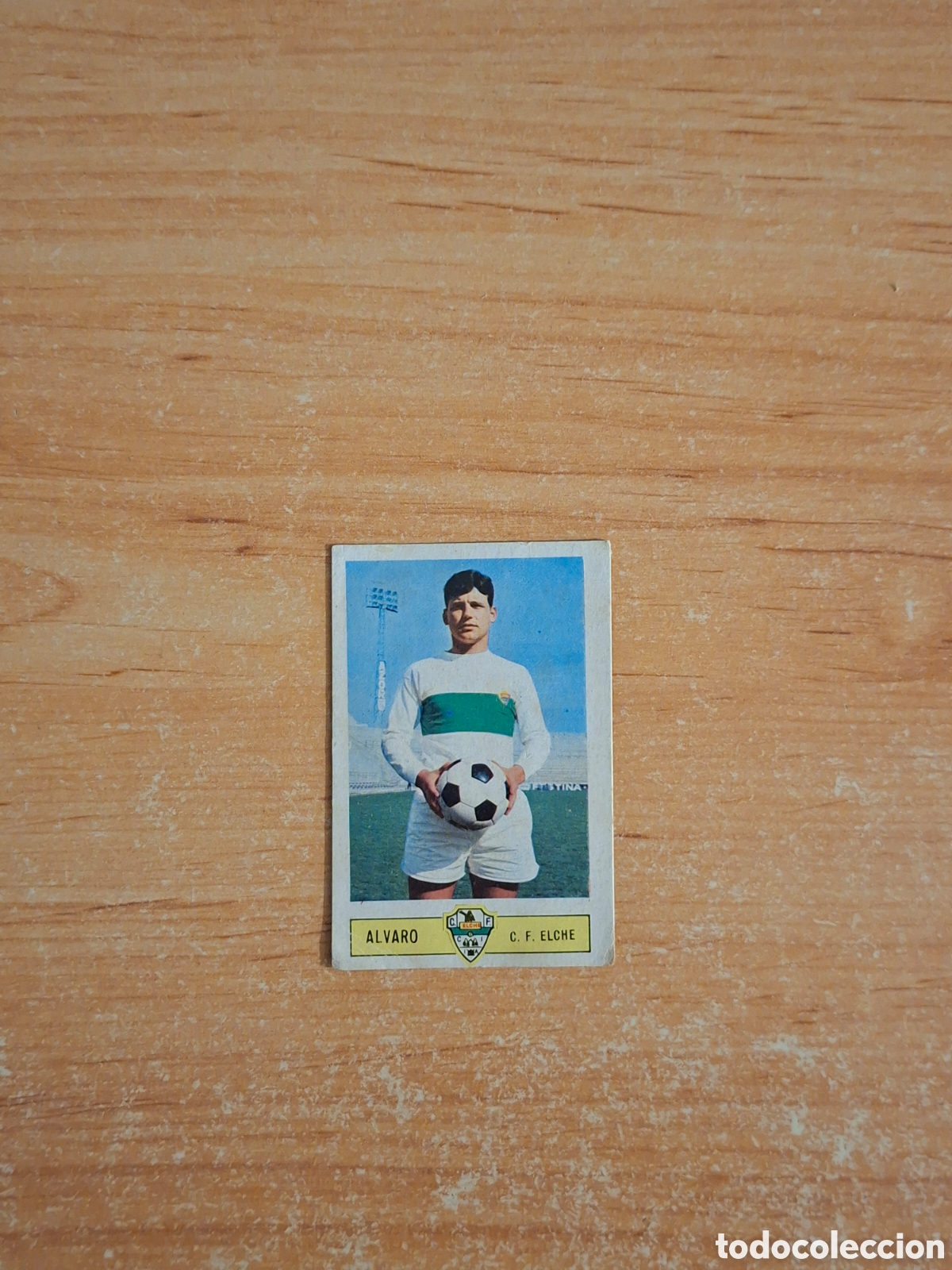 Fu&szlig;ball-Sticker: Este 73 74 alvaro elche despegado por arriba ver fotos