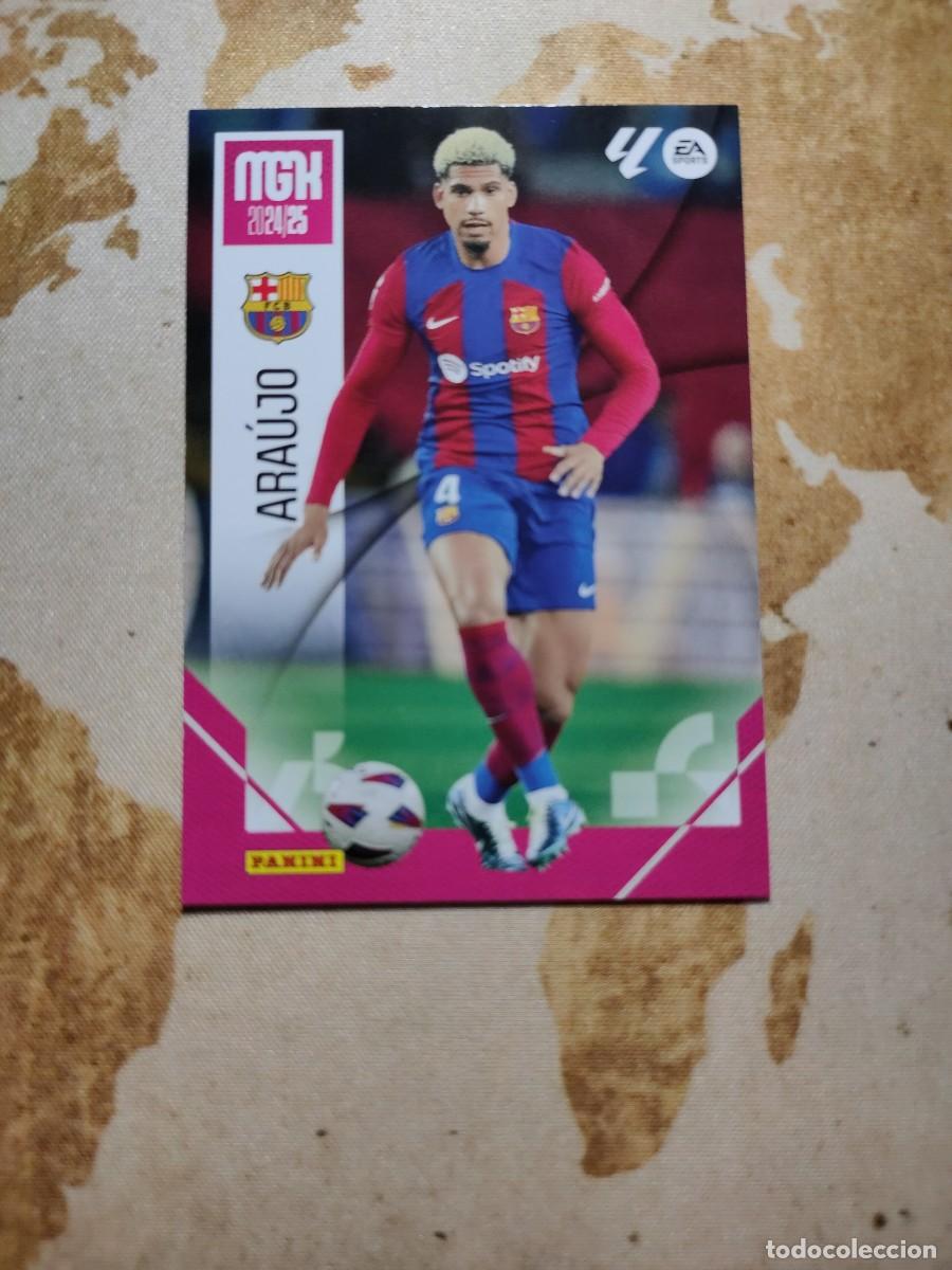 Figurine di Calcio: Barcelona 77 ARAUJO Megacracks MGK 2024-25