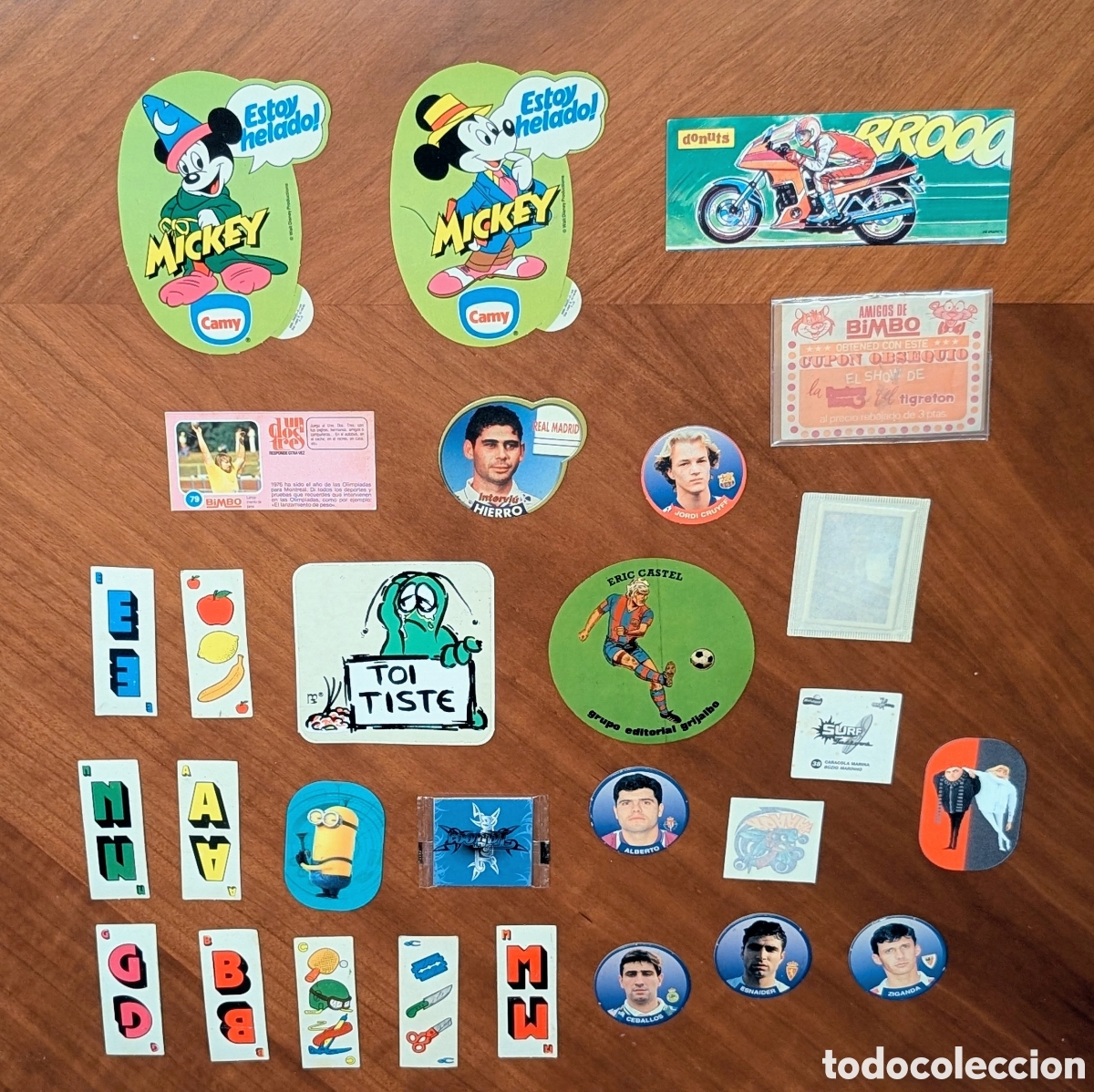 Cartes &agrave; collectionner de Football: Lote Cromos adhesivos. Camy, Mickey, Bimbo, Donuts, Tazos, f&uacute;tbol, Crecs, Matutano,Eric Castell, Toi