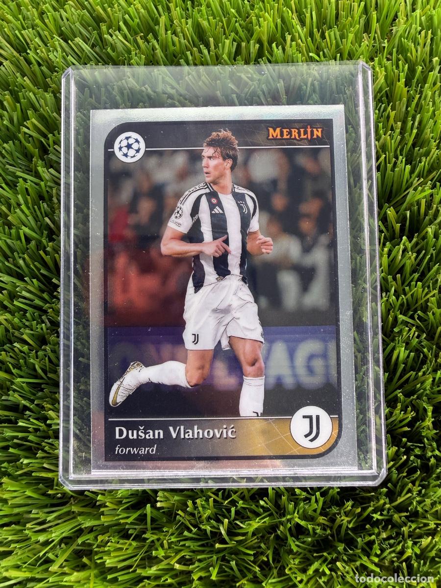 Fu&szlig;ball-Sticker: N&ordm; 128 Dusan Vlahovic Juventus Merlin Chrome 24 25