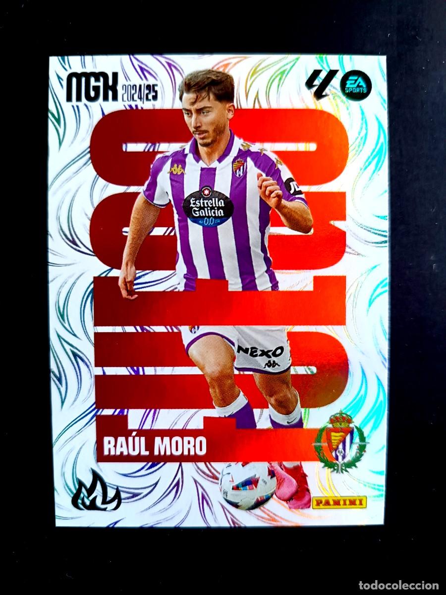 Fu&szlig;ball-Sticker: 501 RAUL MORO (FUEGO) - REAL VALLADOLID - MEGACRACKS 2024 2025