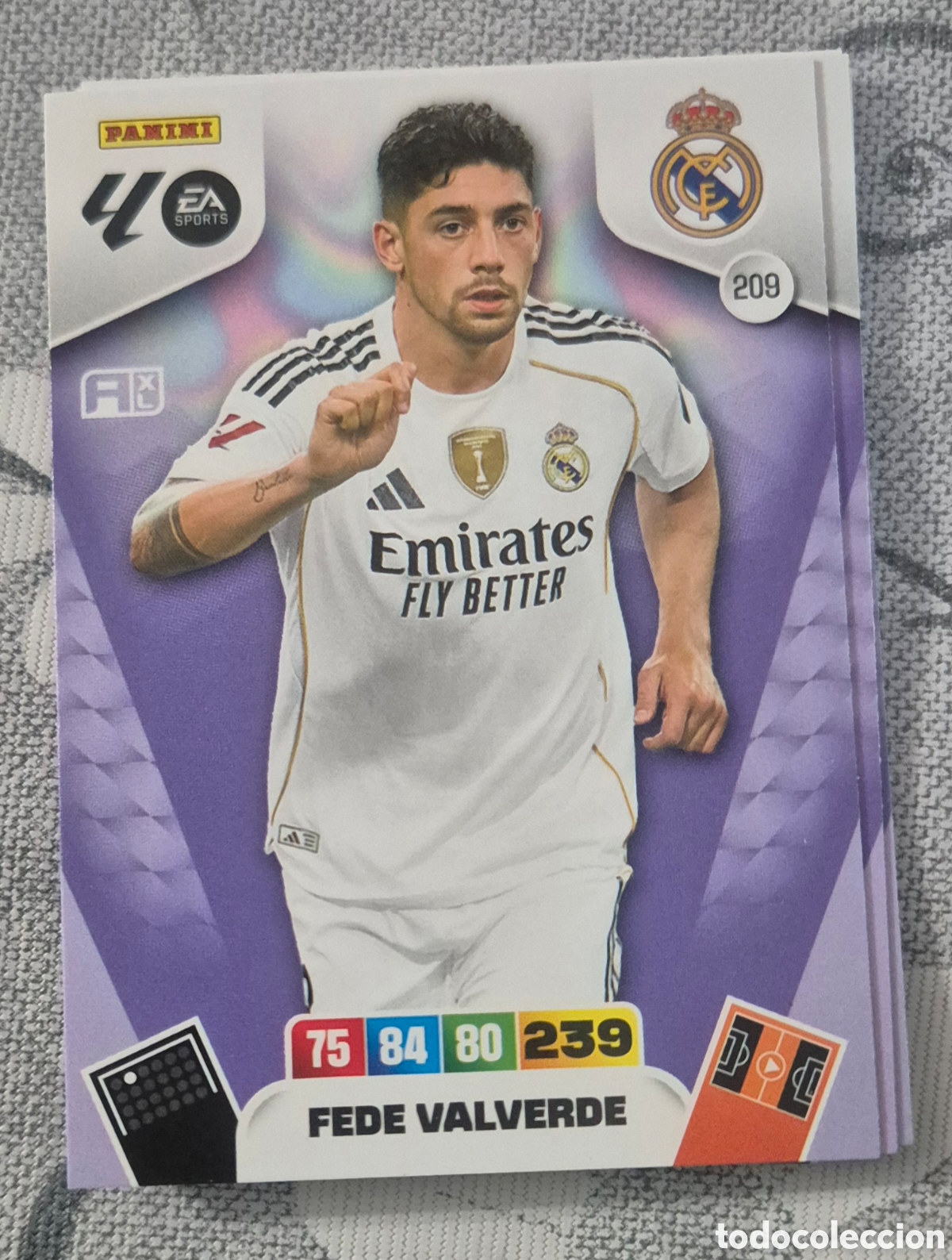 Football Stickers: 209 valverde madrid adrenalyn 2026