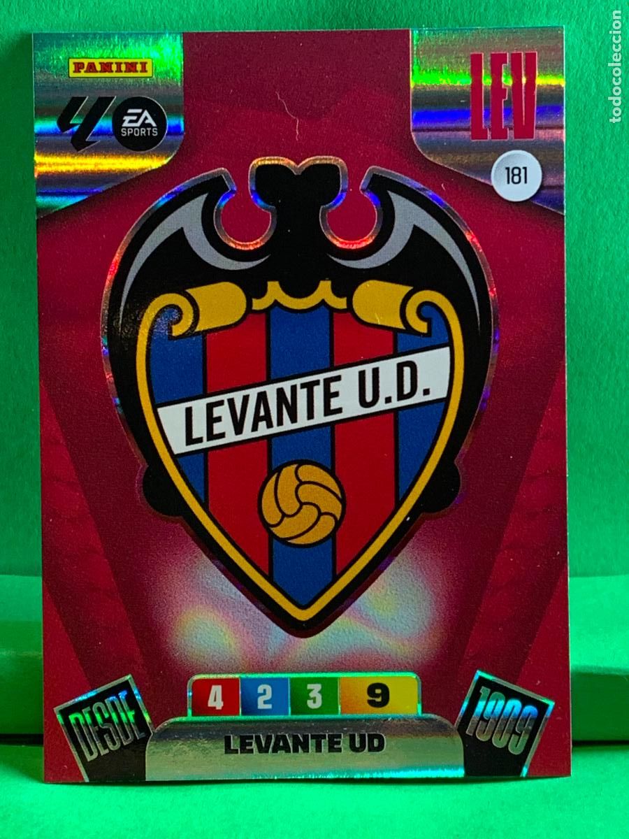 Cromos de Futebol: 181 Escudo Levante UD Base card ADRENALYN XL LIGA 2025/2026 25 26 PANINI