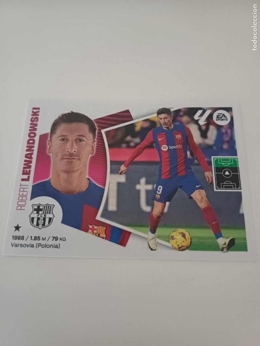 Figurine di Calcio: 122 - Lewandowski - FC BARCELONA (19)