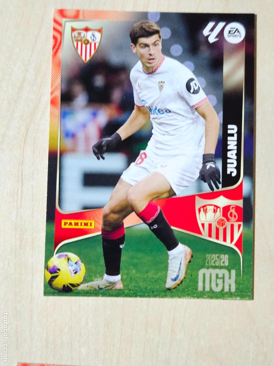 Fu&szlig;ball-Sticker: CROMO N&ordm; 329 JUANLU - MEGACRACKS 2025 26 - SEVILLA