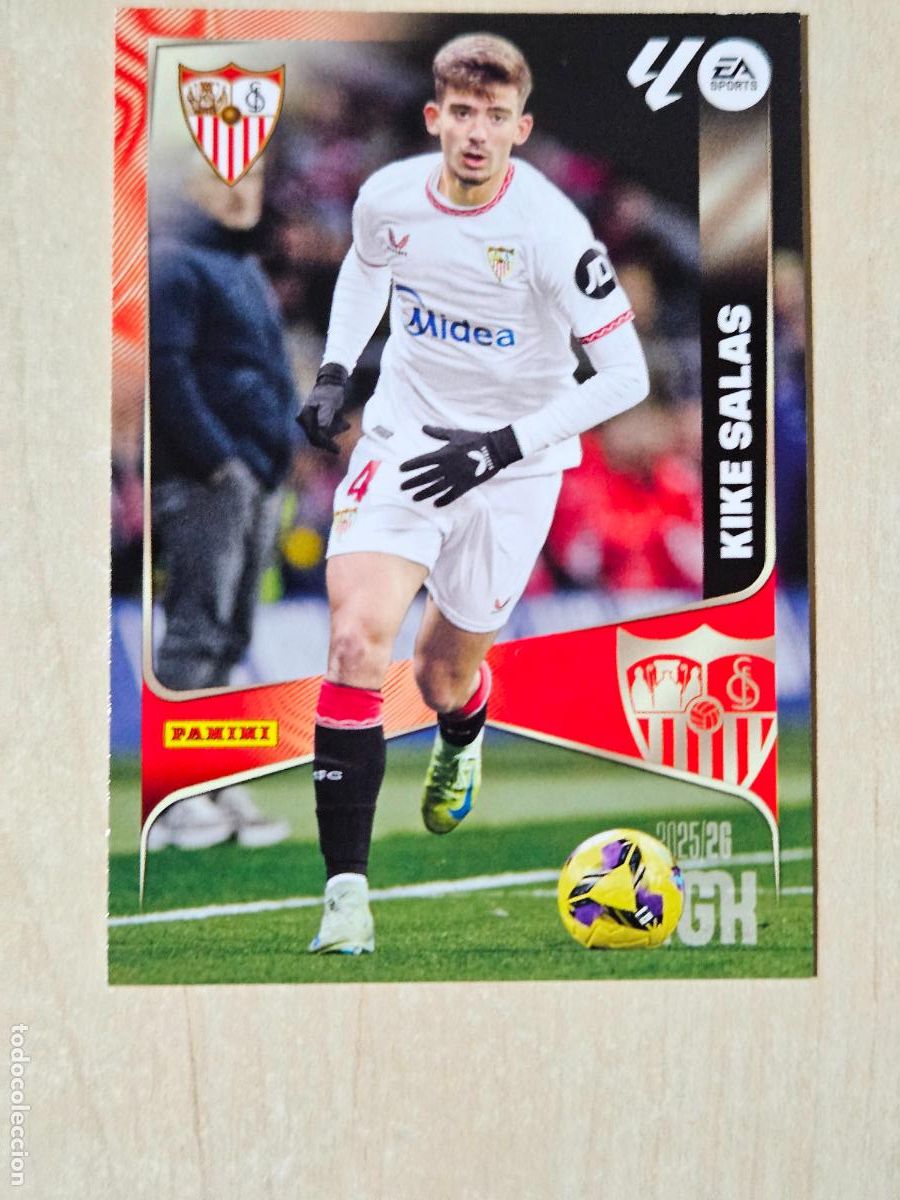 Figurine di Calcio: CROMO N&ordm; 330 KIKE SALAS - MEGACRACKS 2025 26 - SEVILLA