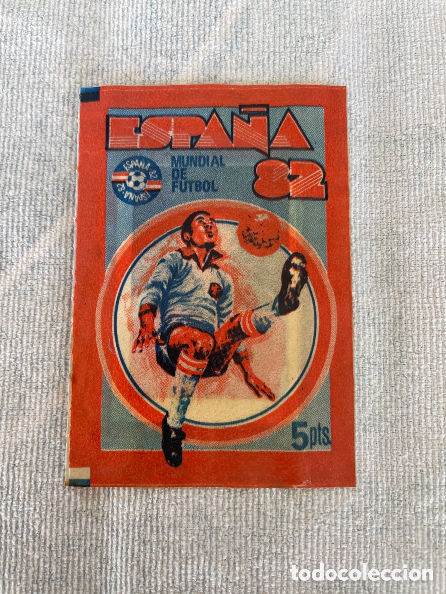 Cromos de F&uacute;tbol: ESPA&Ntilde;A 82 Sobre de cromos sin abrir
