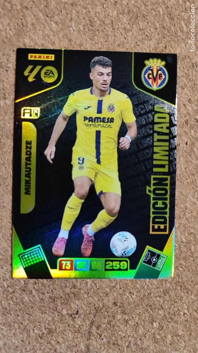 Fu&szlig;ball-Sticker: ADRENALYN XL LA LIGA 25/26 CARD EDICION LIMITADA MIKAUTADZE VILLARREAL # PANINI