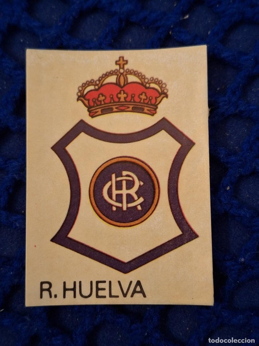 Cromos de F&uacute;tbol: D alb FUTBOL PREMIO 83 84 MAGA ESCUDO recreativo Huelva versi&oacute;n fondo blanco no PLATEADO sin pegar