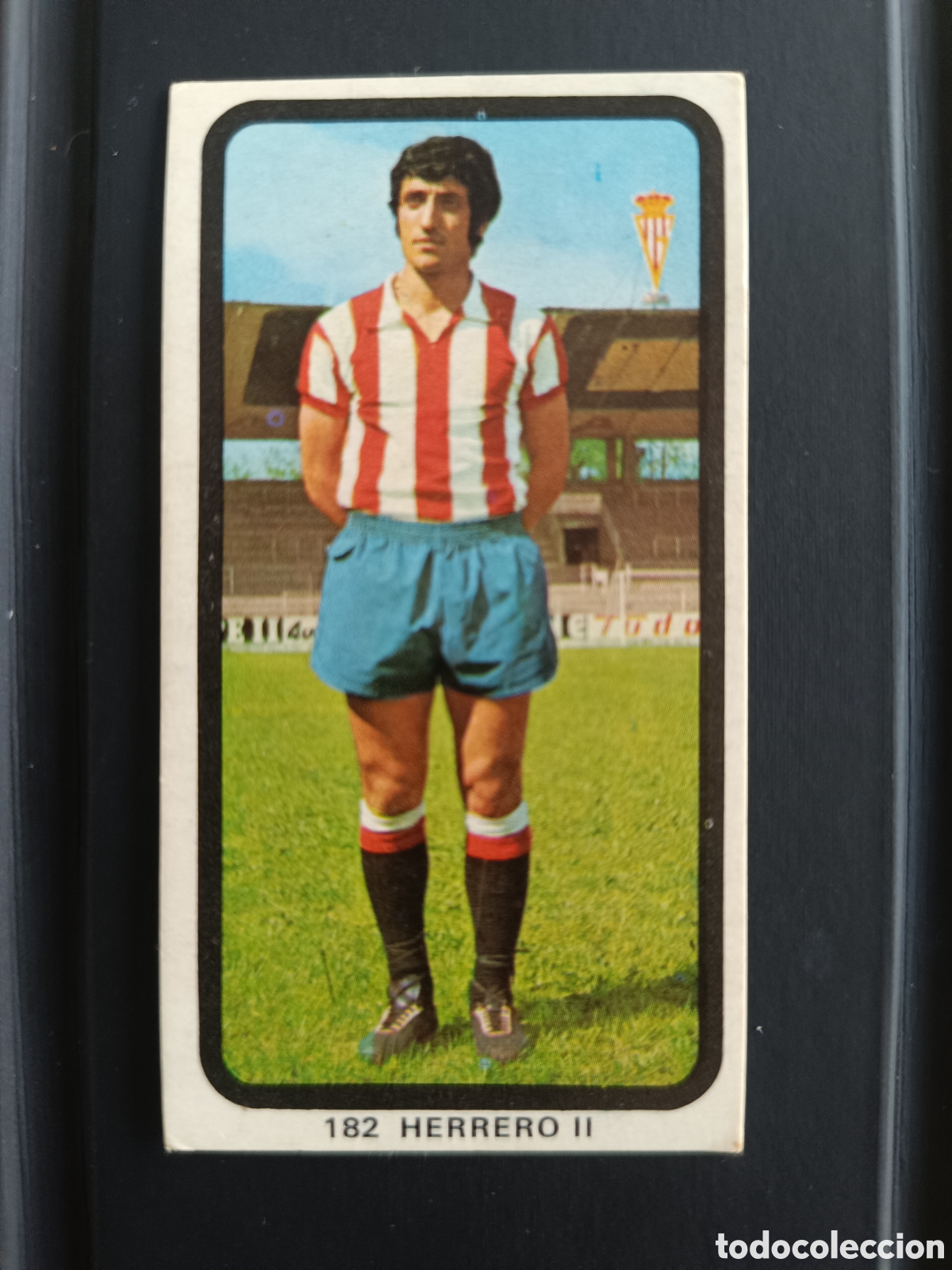 Cartes &agrave; collectionner de Football: HERRERO II #182 RUIZ ROMERO 74 75 SPORTING CROMO DOBLE. ERROR EN TRASERA. MUY DIF&Iacute;CIL NUNCA PEGADO