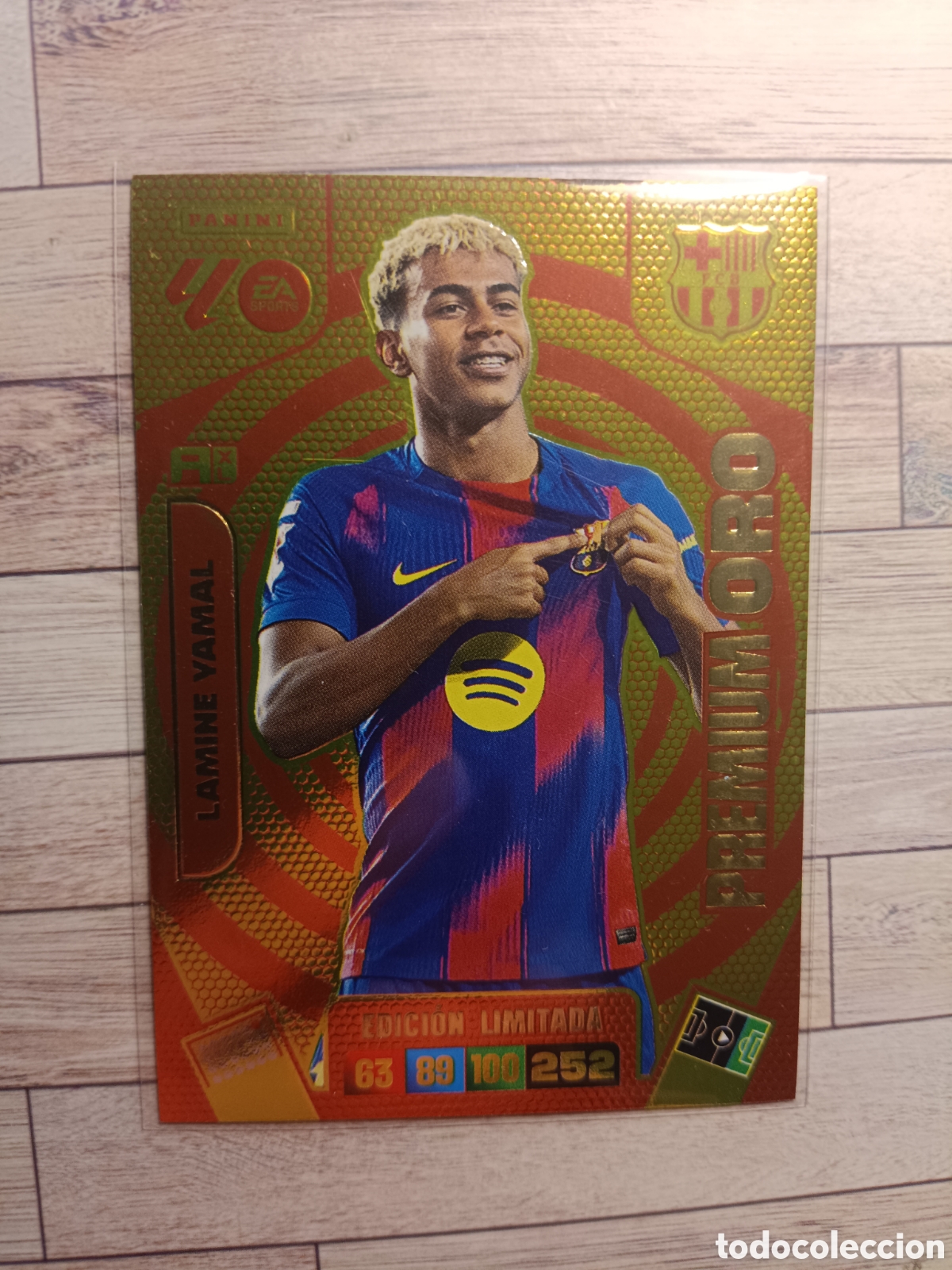 Cromos de F&uacute;tbol: LAMINE YAMAL BARCELONA EDICION LIMITADA PREMIUM ORO ADRENALYN XL LIGA 2025 2026 PANINI 25 26