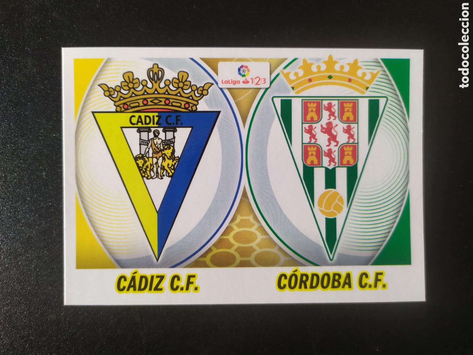 Football Stickers: Liga este 2016 2017 16 17 panini escudos LaLiga 1/2/3 n&deg; 2 C&aacute;diz C&oacute;rdoba