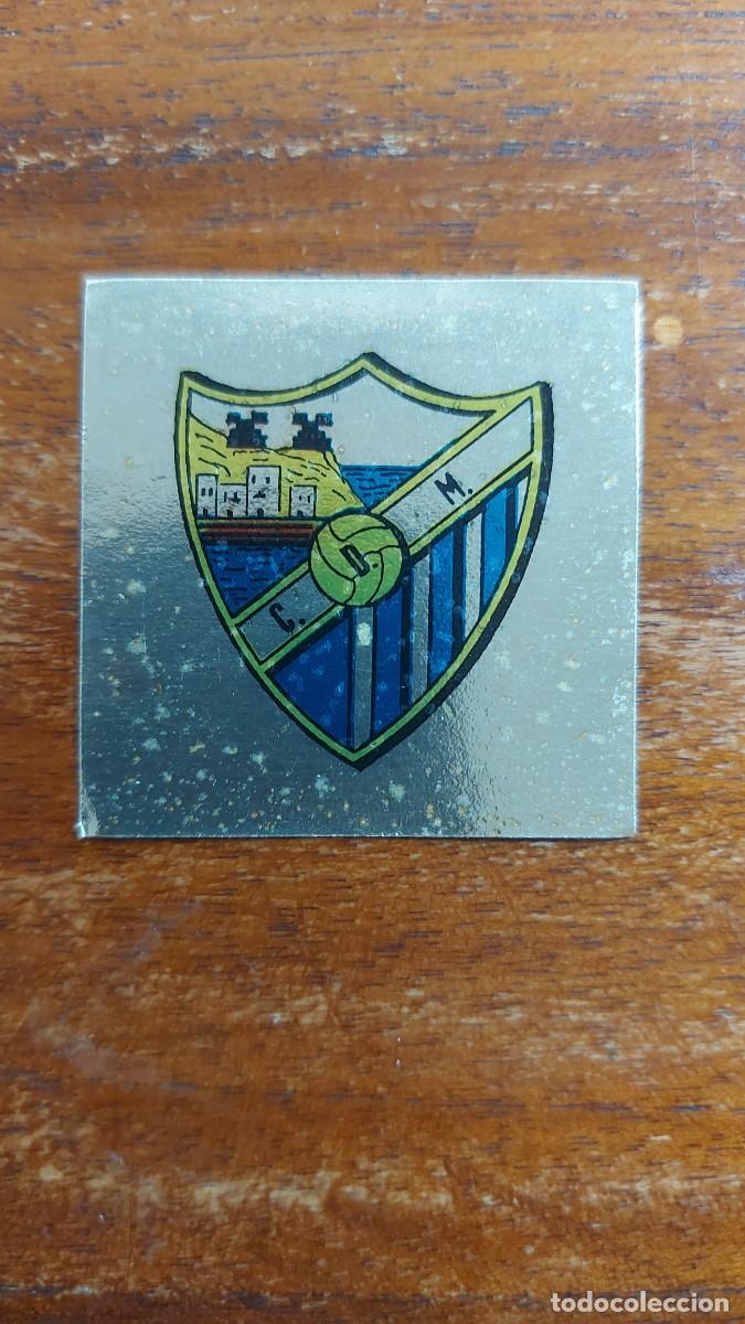 Cromos de F&uacute;tbol: ESCUDO DORADO DEL C.D. M&Aacute;LAGA - CROMOS CANO 83/84 1983 CROPAN - SIN PEGAR - BUEN ESTADO