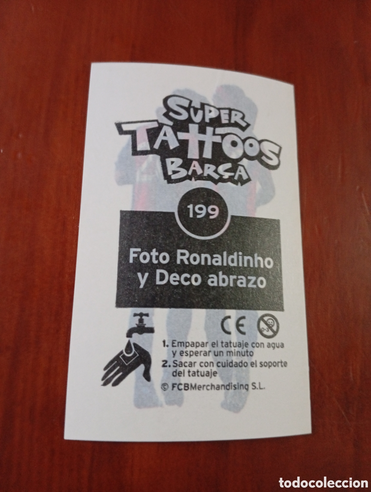 Cromos de F&uacute;tbol: CROMO SUPER TATTOOS BAR&Ccedil;A BARCA FUTBOL BARC N &ordm; 199 FOTO RONALDINHO Y DECO ABRAZO CALCOMANIA TATUAJE