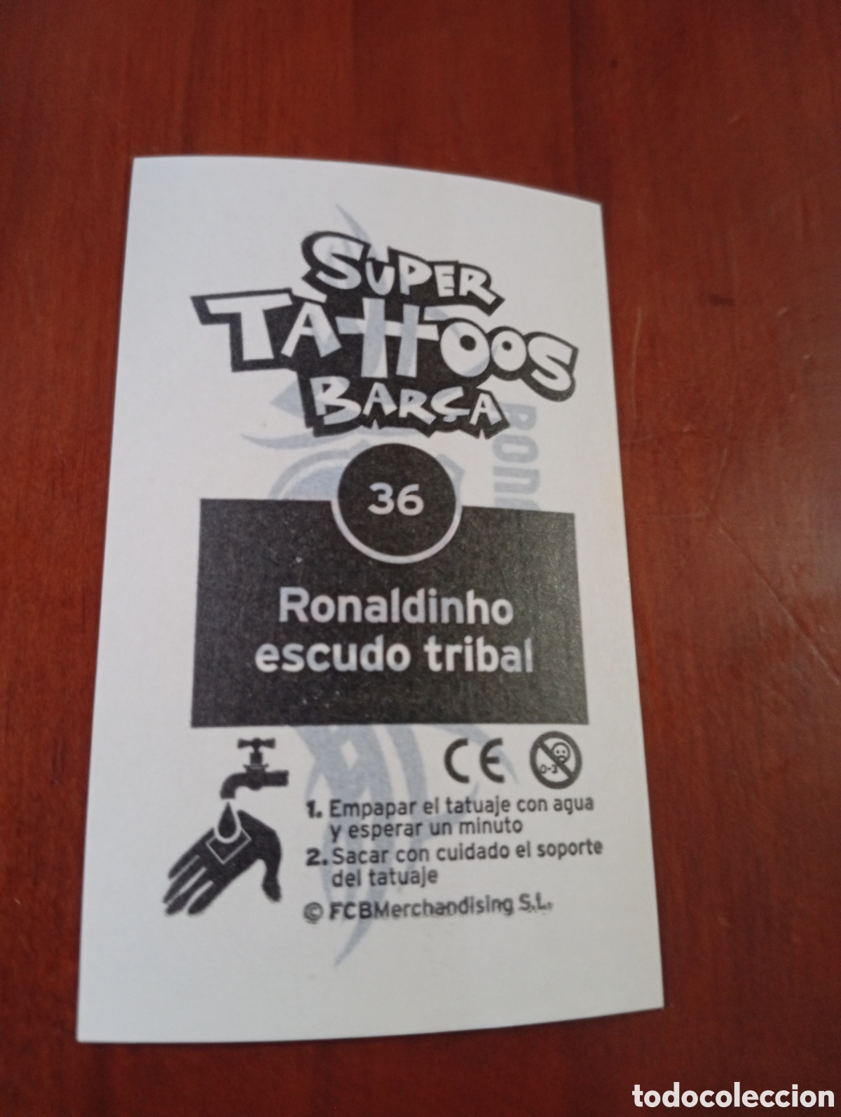 Cromos de F&uacute;tbol: CROMO SUPER TATTOOS BAR&Ccedil;A BARCA FUTBOL BARCELONA N &ordm; 36 RONALDINHO ESCUDO TRIBAL CALCOMANIA TATUAJE