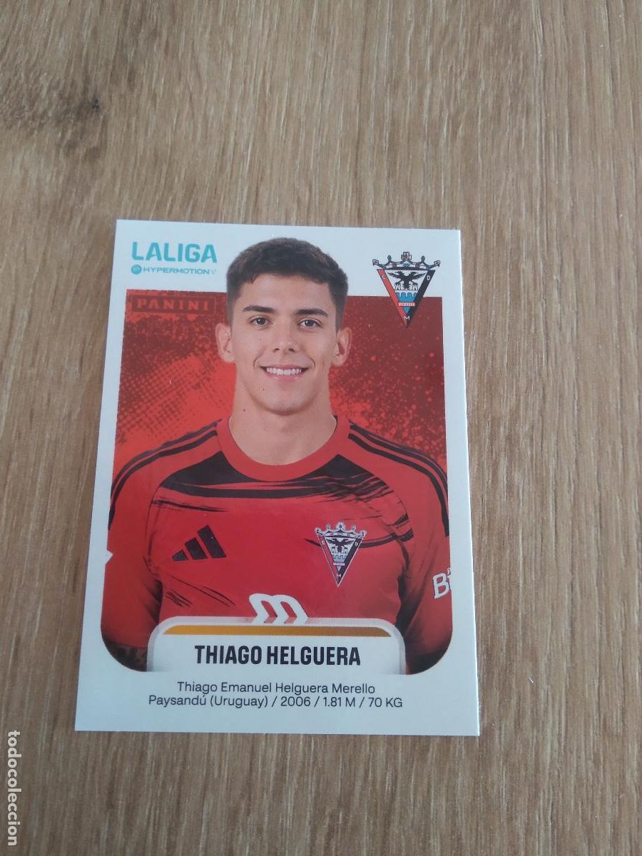 Cromos de F&uacute;tbol: 319A THIAGO HELGUERA MIRANDES CROMO FUTBOL PANINI SEGUNDA DIVISION 25-26 LIGA HYPERMOTION 2025-2026