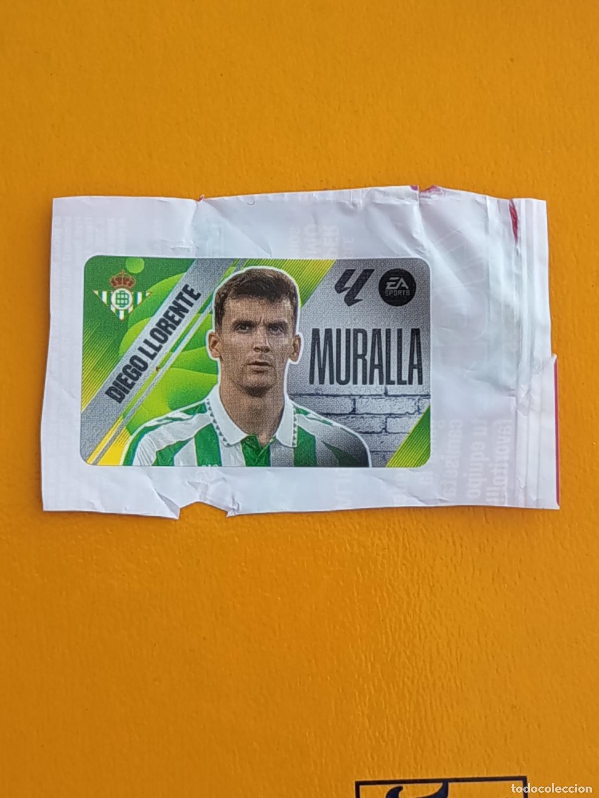 Cromos de f&uacute;tbol: DIEGO LLORENTE. MURALLA. REAL BETIS. CHICLES LIGA ESTE 2025-26. PANINI
