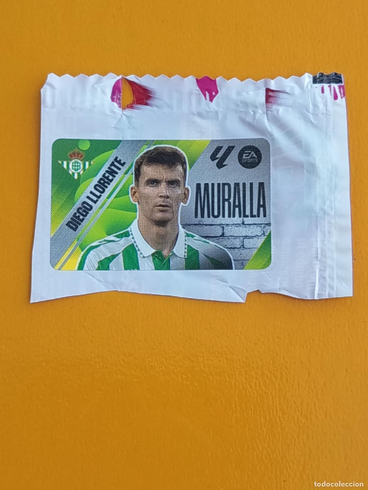 Cromos de f&uacute;tbol: DIEGO LLORENTE. MURALLA. REAL BETIS. CHICLES LIGA ESTE 2025-26. PANINI